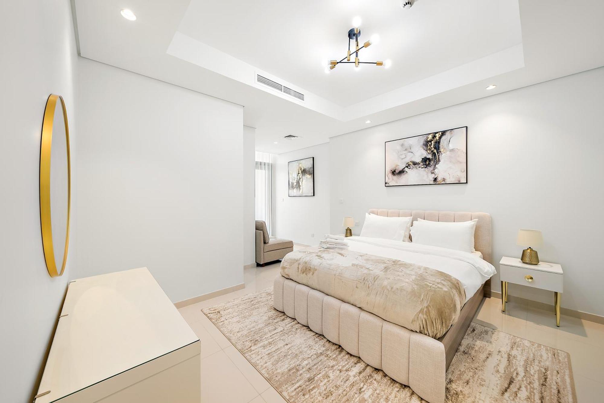 Apartment Stylish 2br In 5 Star With Burj Khalifa Views *