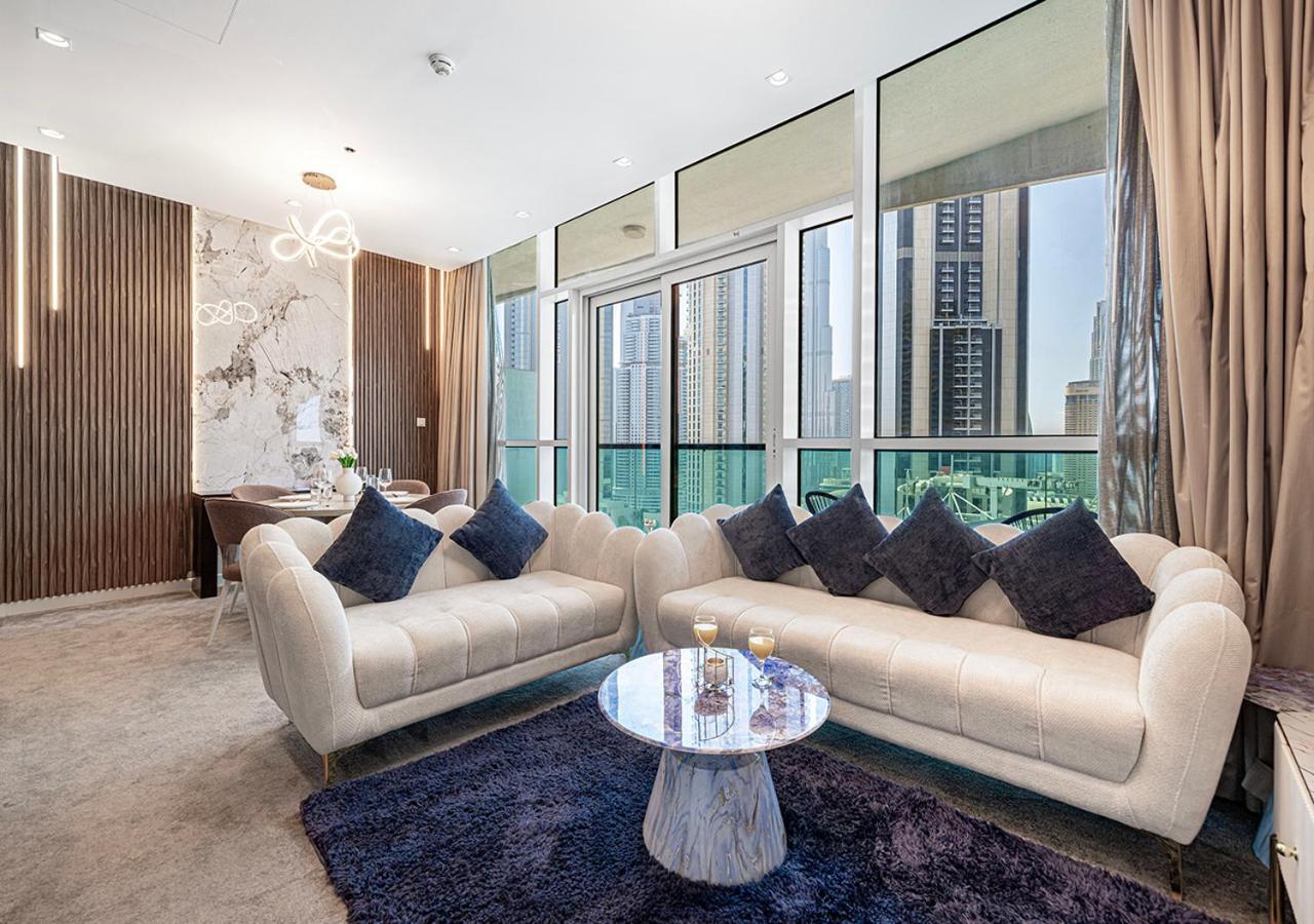 Apartamento 2 Bedroom Apartment! 5 Minute Walk To Mall! Burj Khalifa View! Dubai