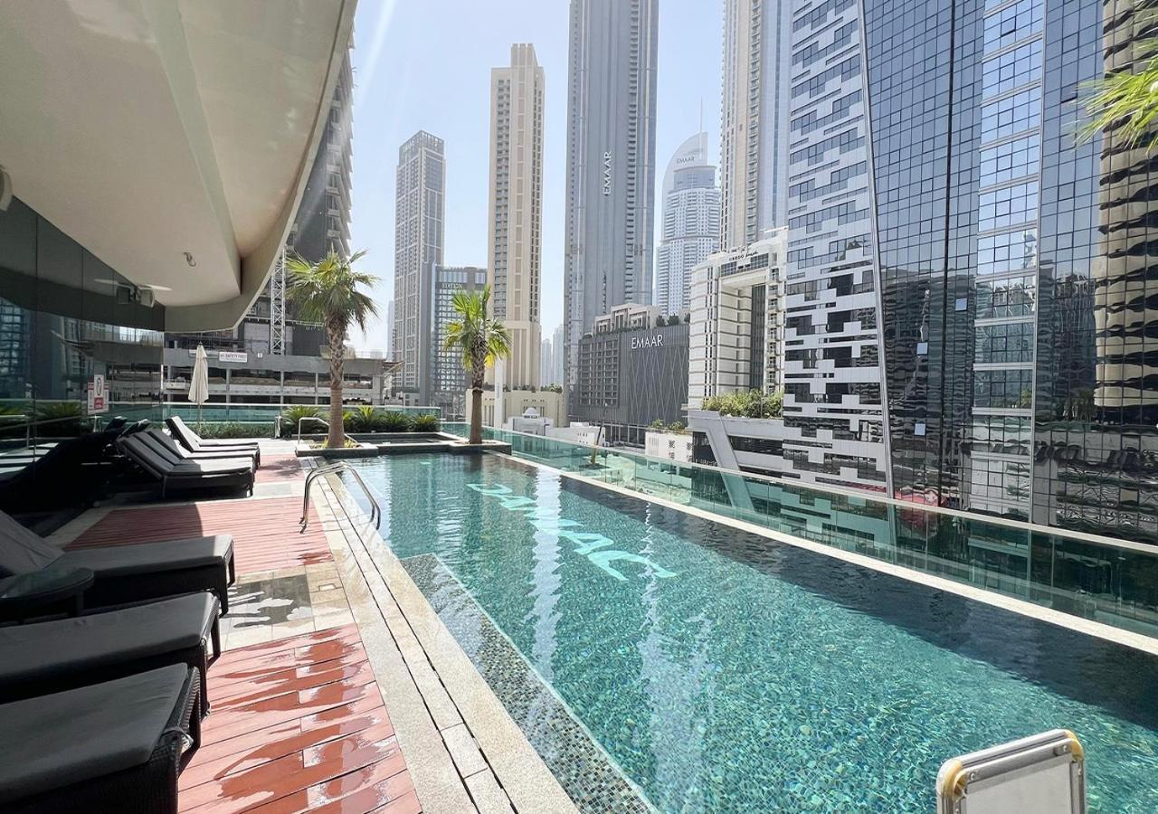 2 Bedroom Apartment! 5 Minute Walk To Mall! Burj Khalifa View! Apartamento *