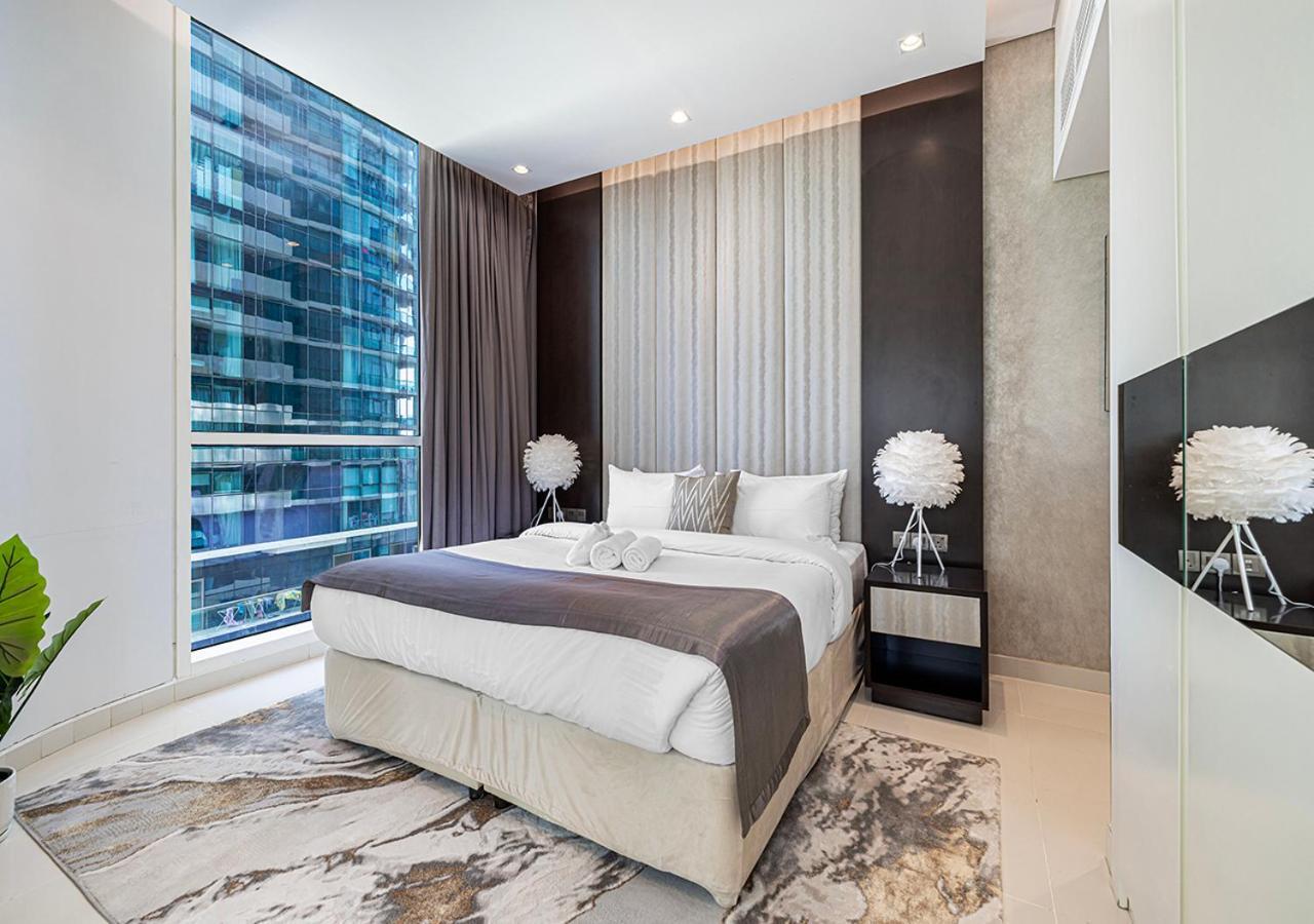 Apartamento 2 Bedroom Apartment! 5 Minute Walk To Mall! Burj Khalifa View! Dubai