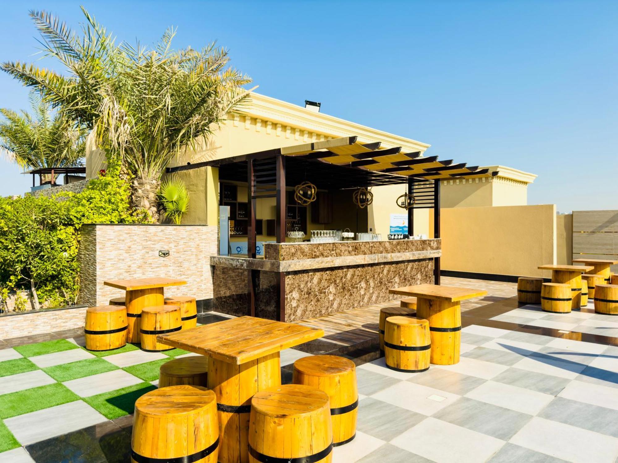 1bhk , 5 Mins From Dxb Airport & Metro * Dubai