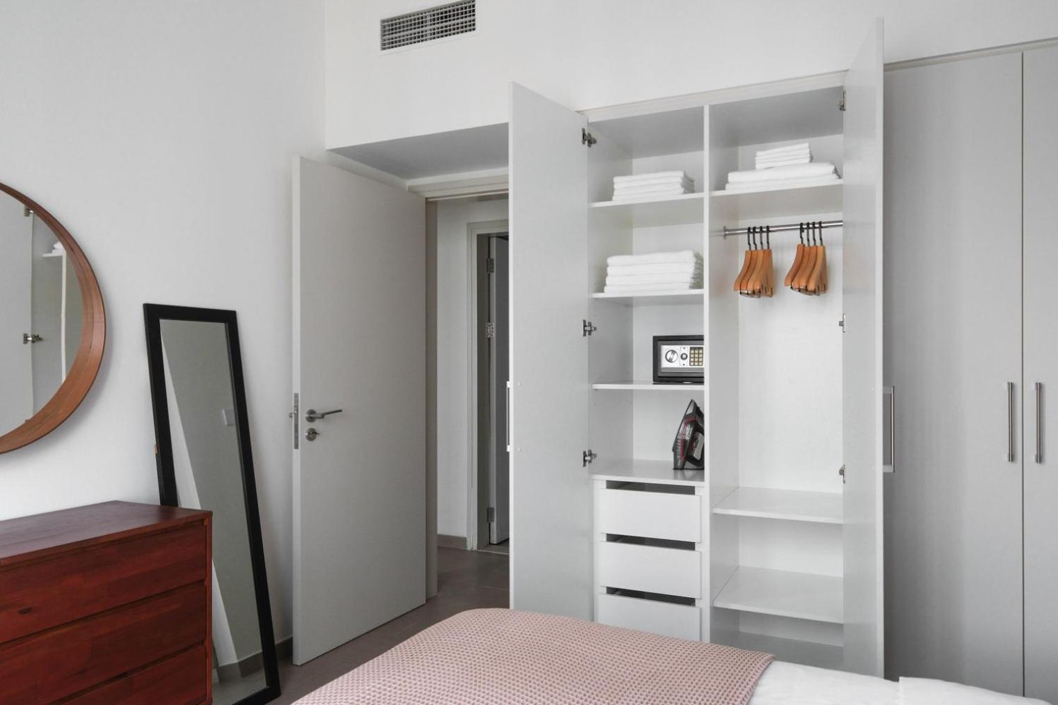 Blueground Hills Estate Security Gym Dxb-1484 Apartment *