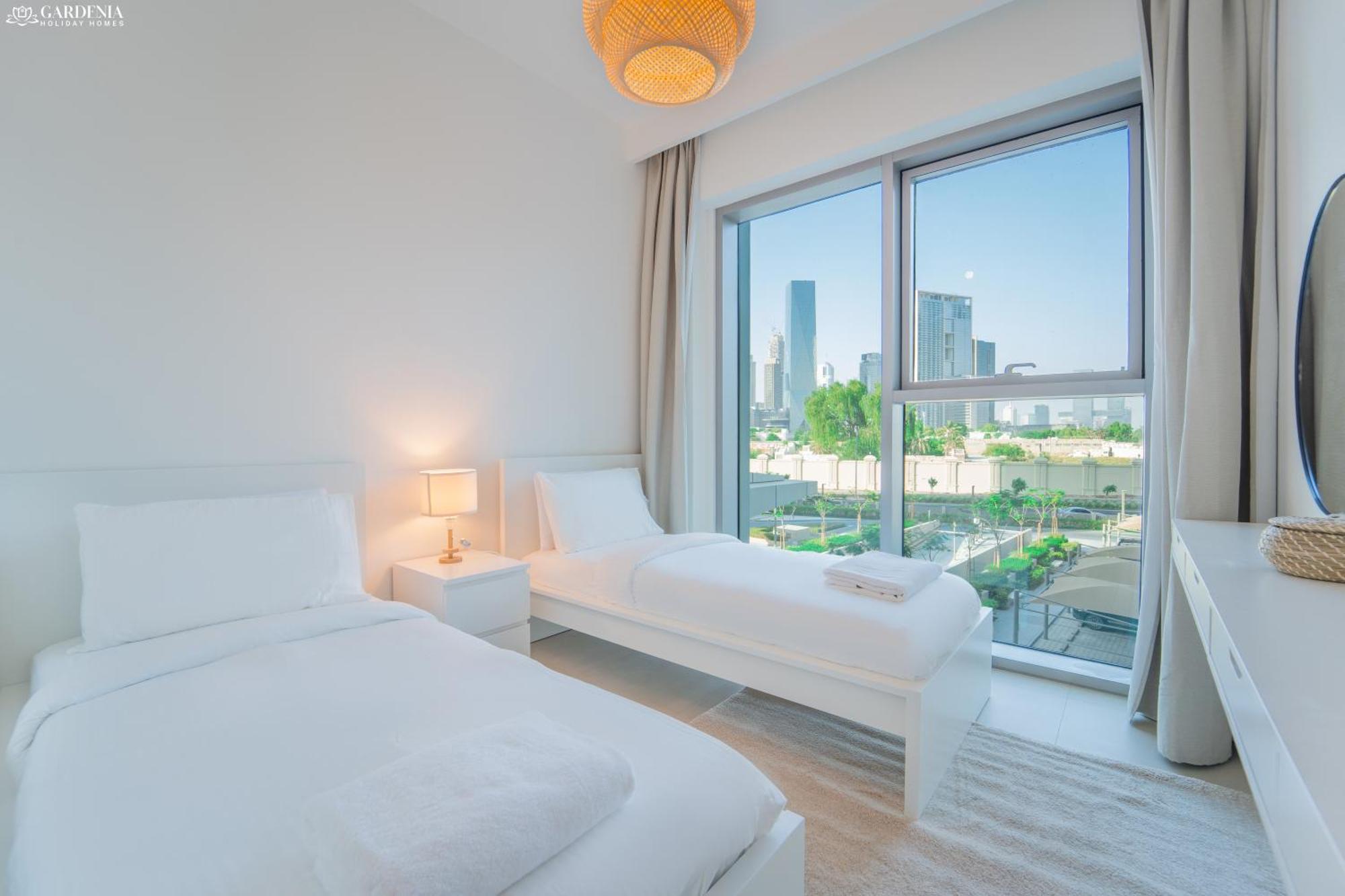 Downtown Views Ii Tower 1 Brand New Units *
