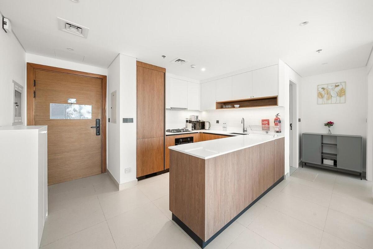 First Class 1br Stylish Urban Retreat Apartment Dubai