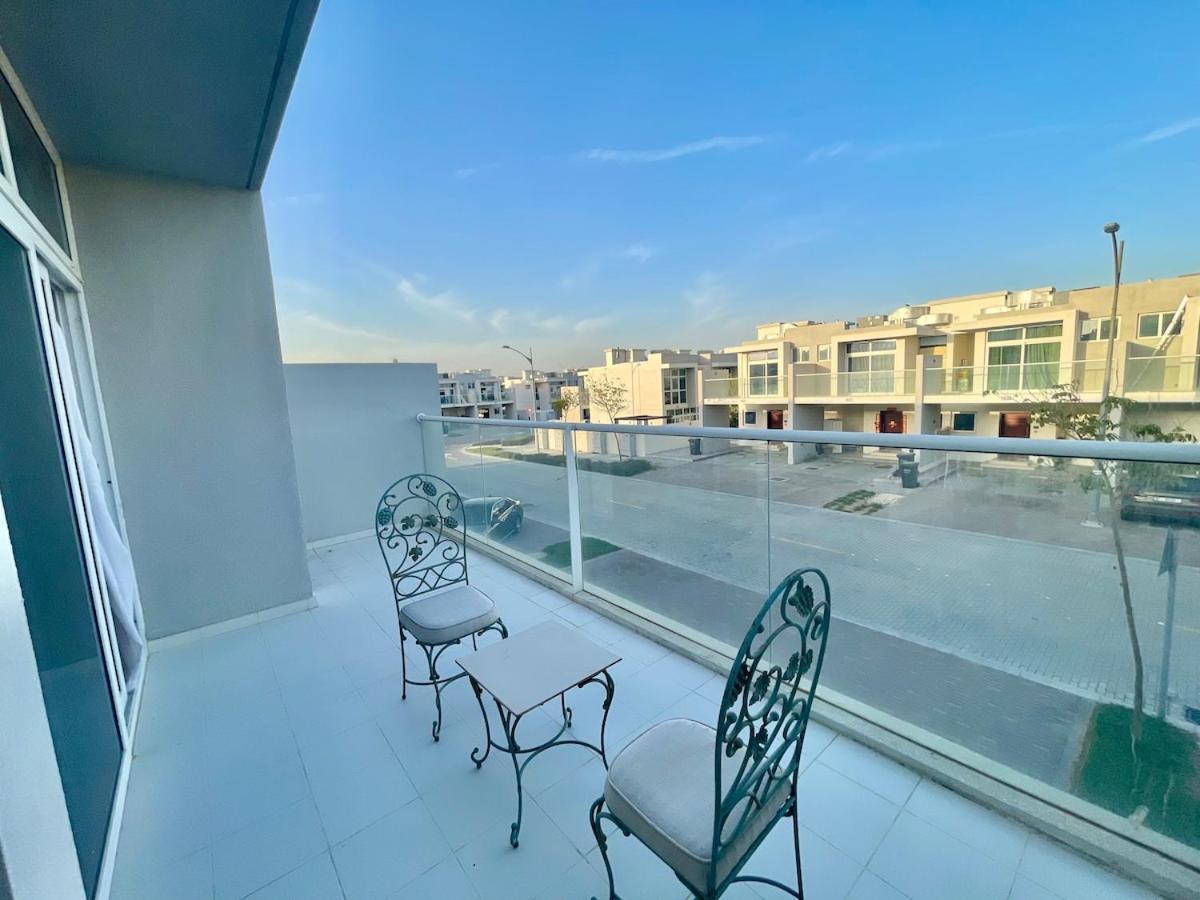 Amazing 3bhk Townhouse In Damac Hills 2 Upto 10pll Holiday home *