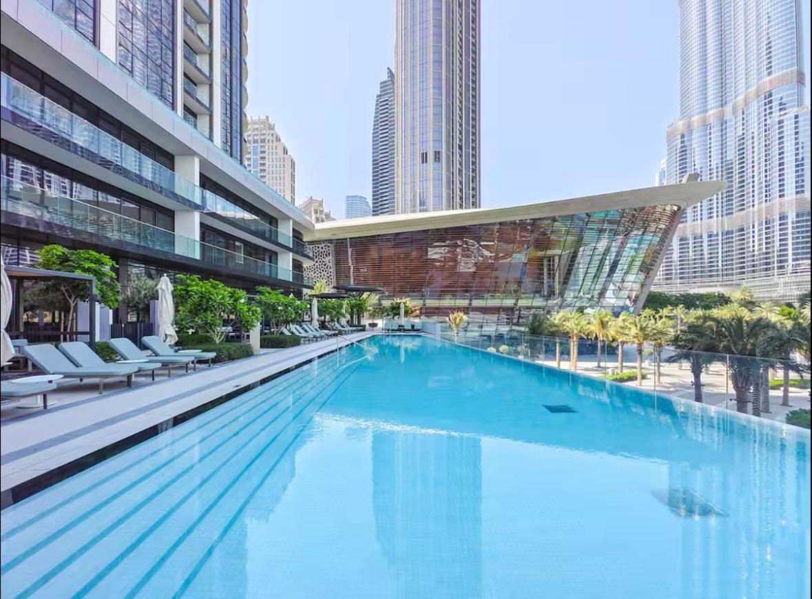 Luxury 2br With Burj Khalifa Views & Fountain Views Apartment Dubai