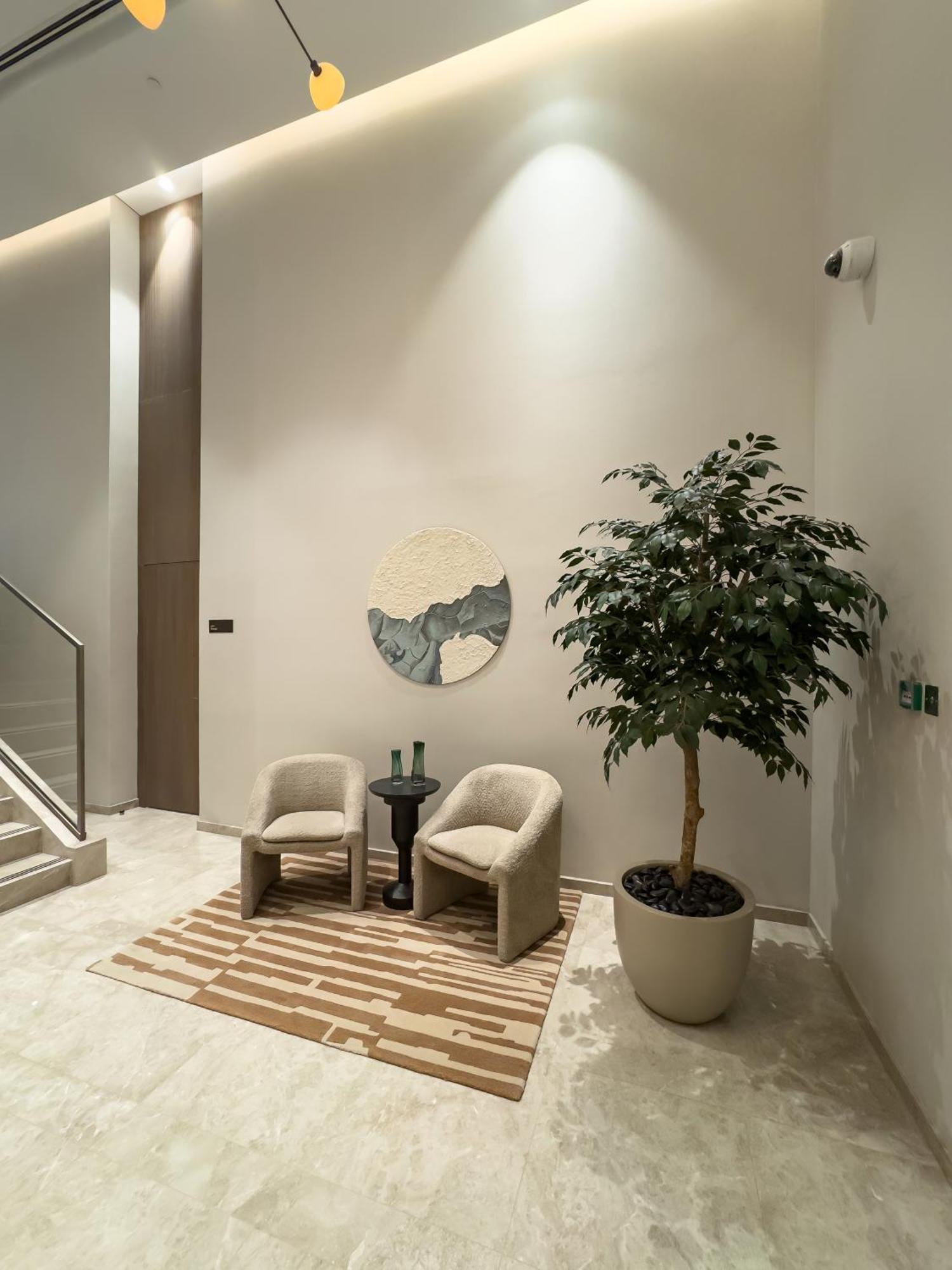 1br Downtown I Steps To Fountain & Mall *