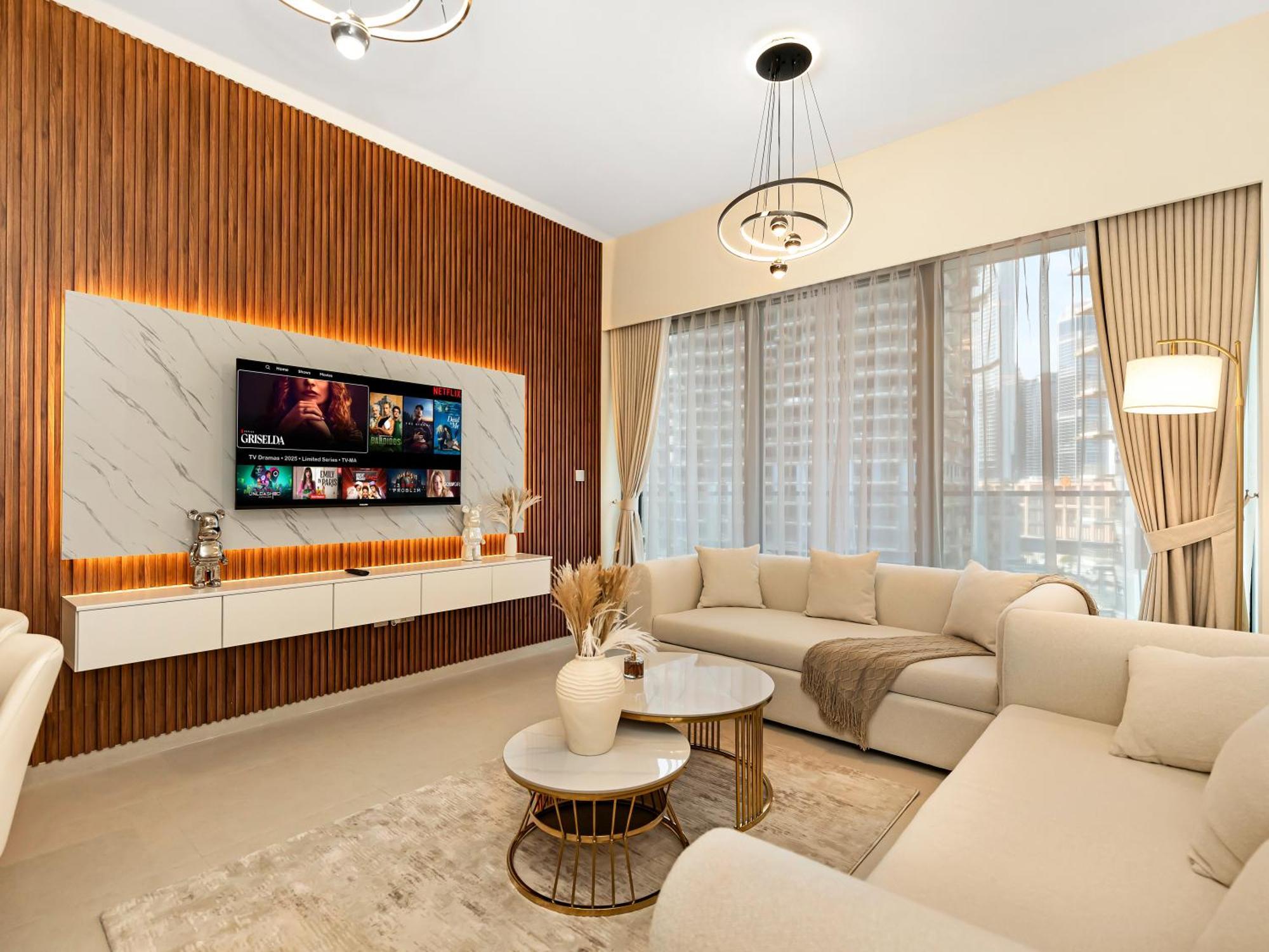 1br Downtown I Steps To Fountain & Mall Apartment *