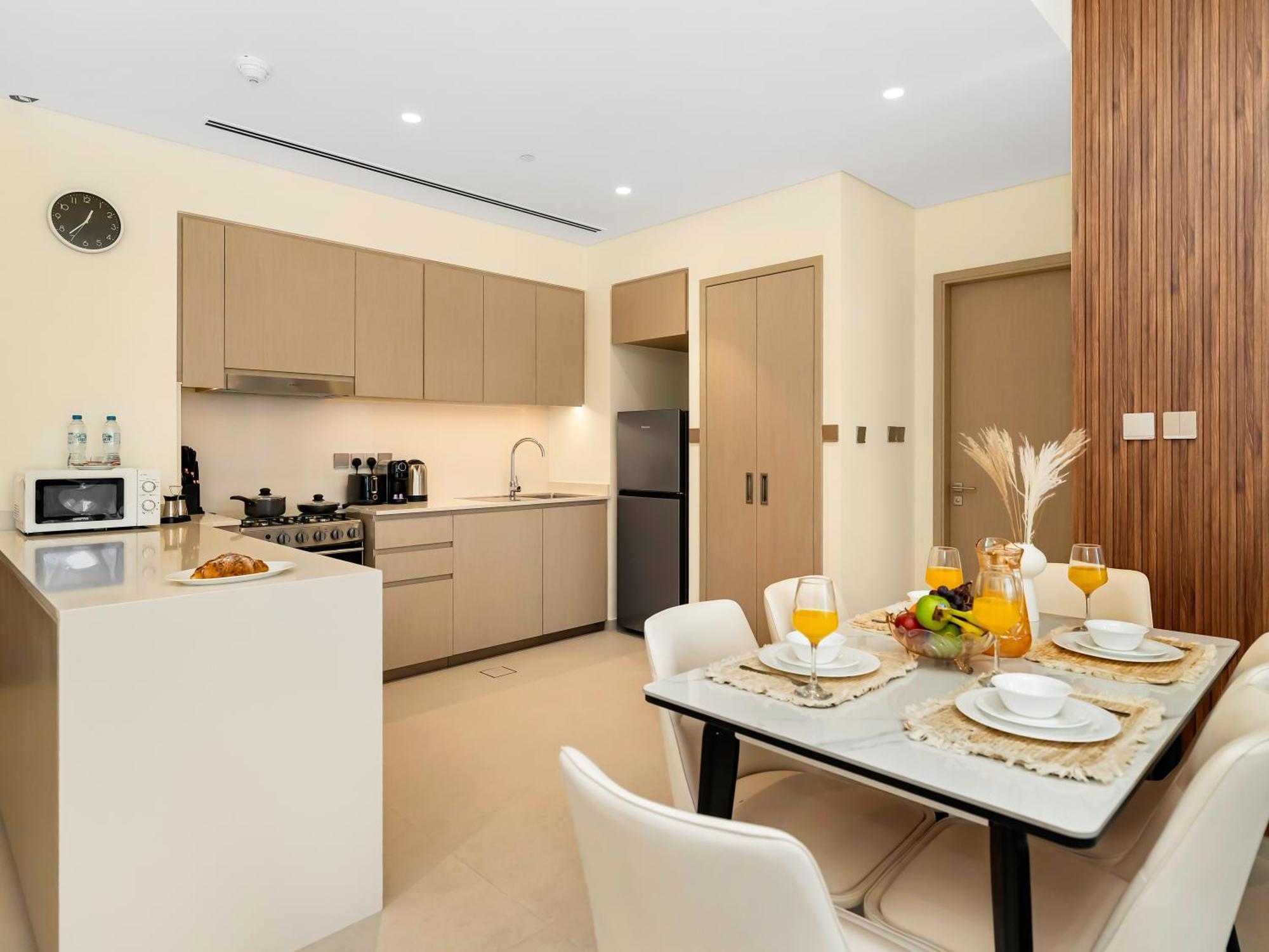 1br Downtown I Steps To Fountain & Mall Dubai