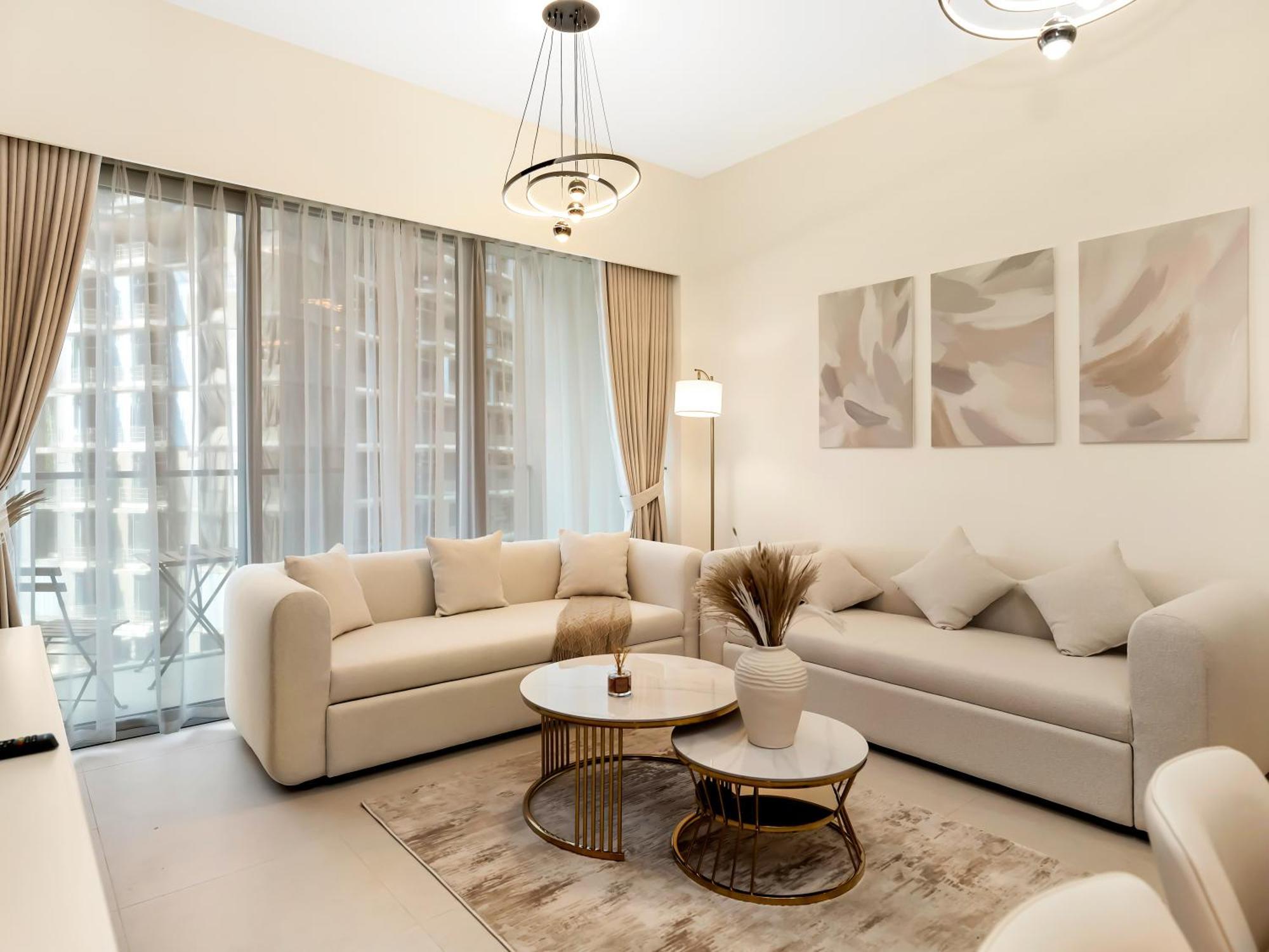 1br Downtown I Steps To Fountain & Mall Apartment *