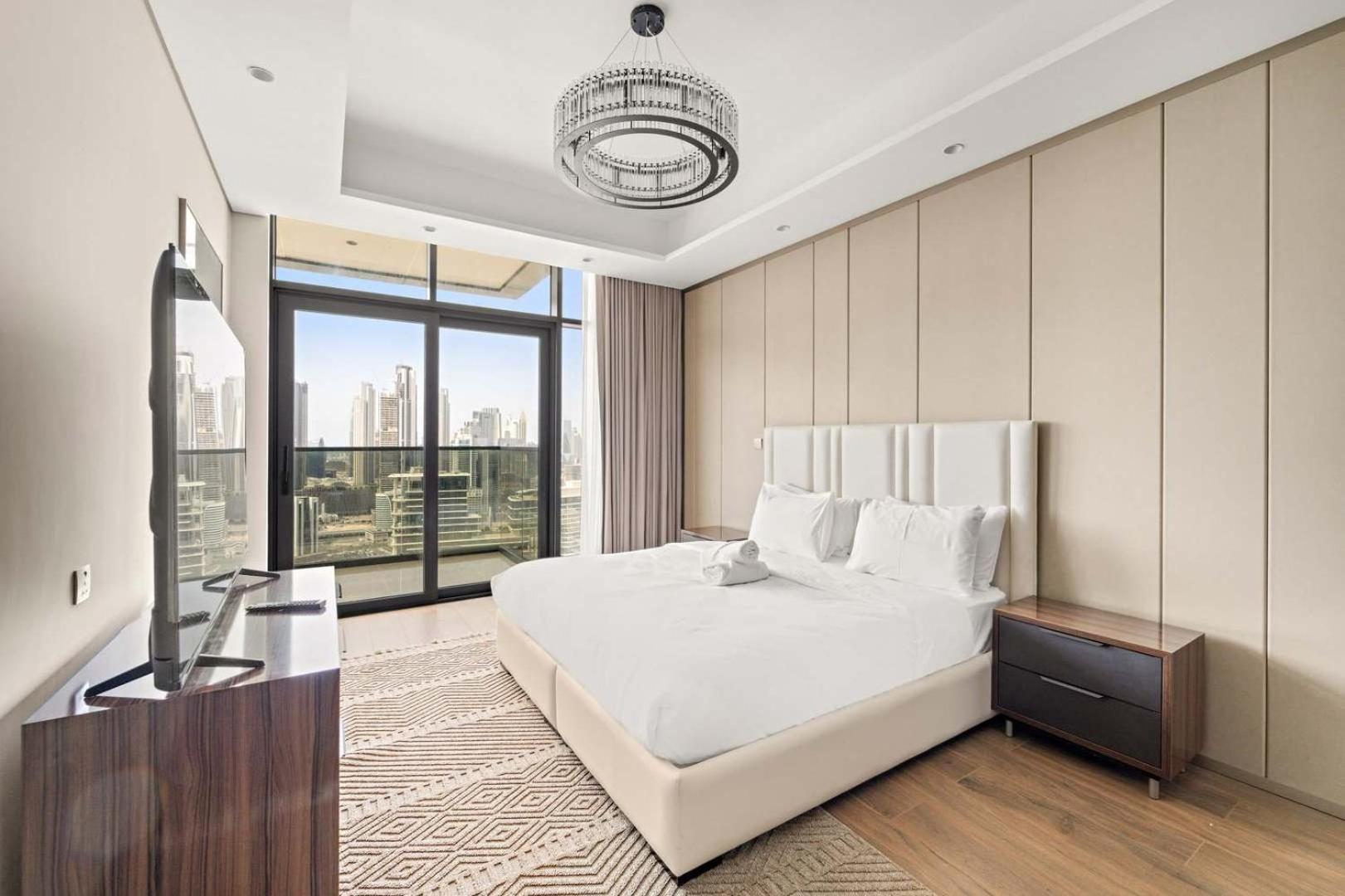 Amazing 2br In Business Bay With Full Burj View