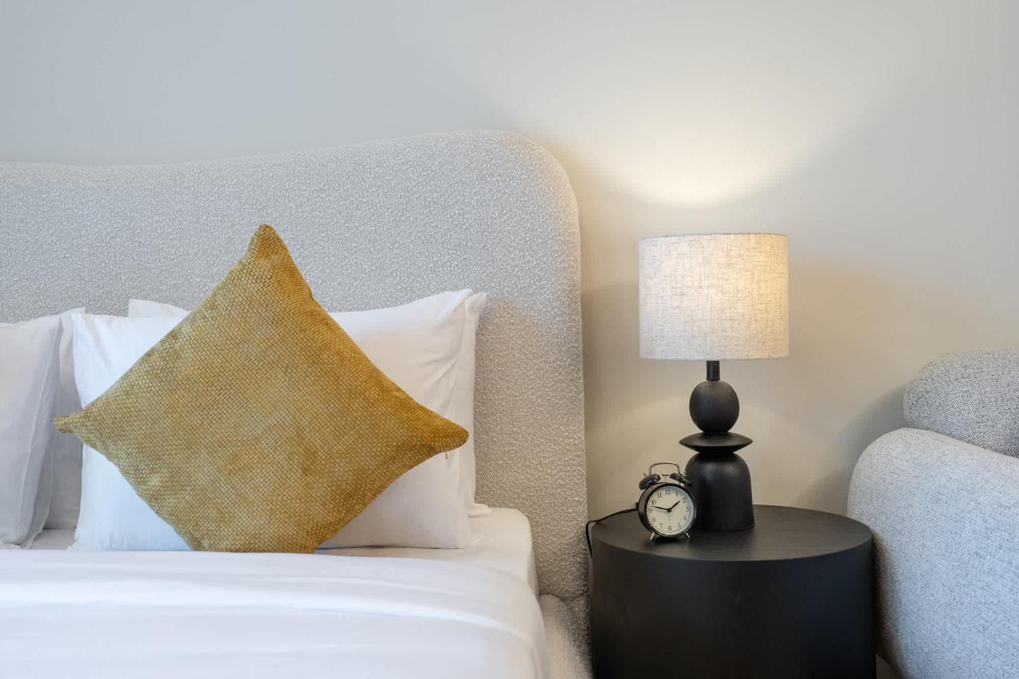 Apartment Classic Flat In Jvc That Sleeps 2 Dubai