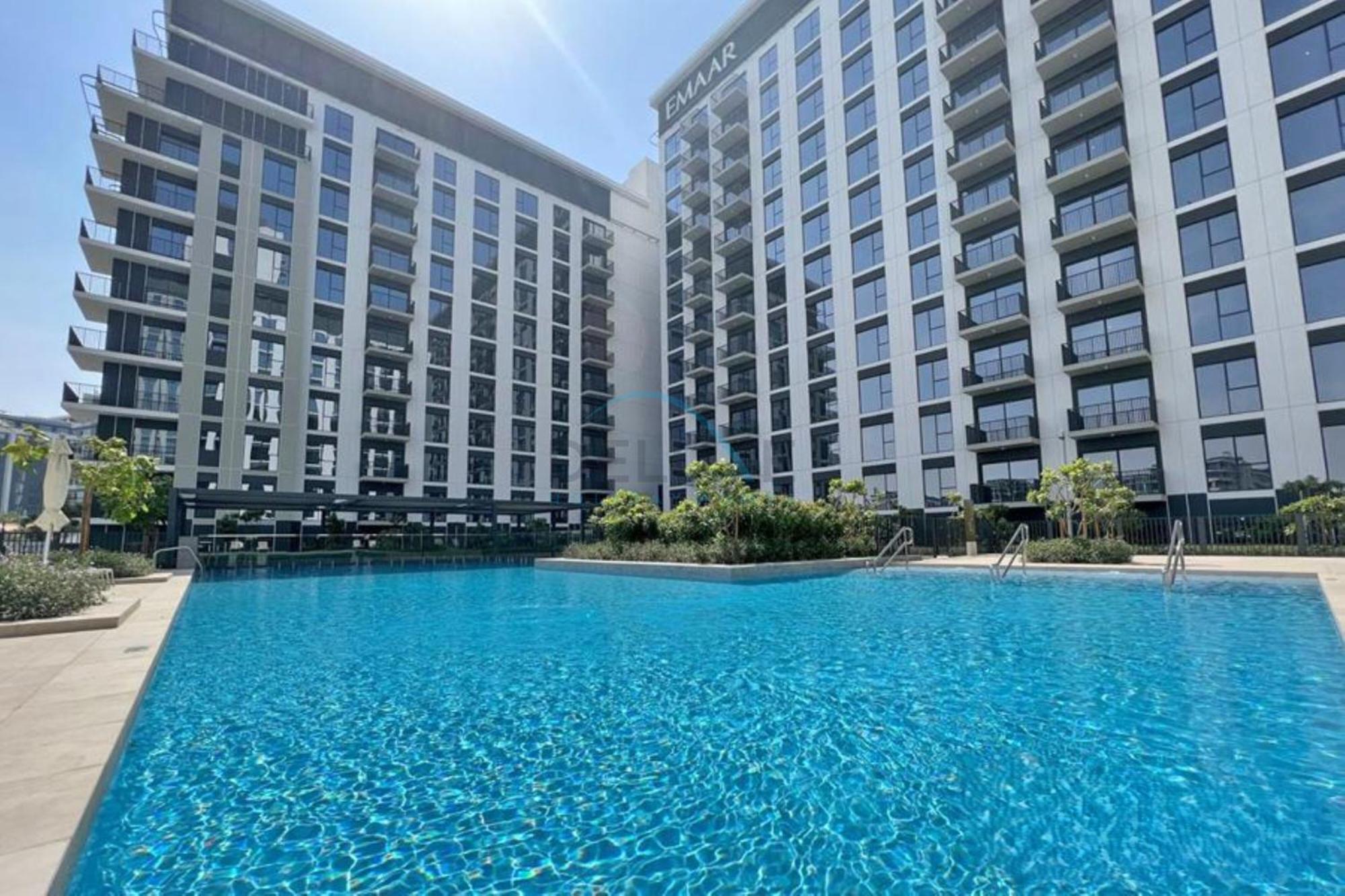 Skyline And Views 1br, Park Ridge Tower C, Hills Estate By Deluxe Homes Apartment