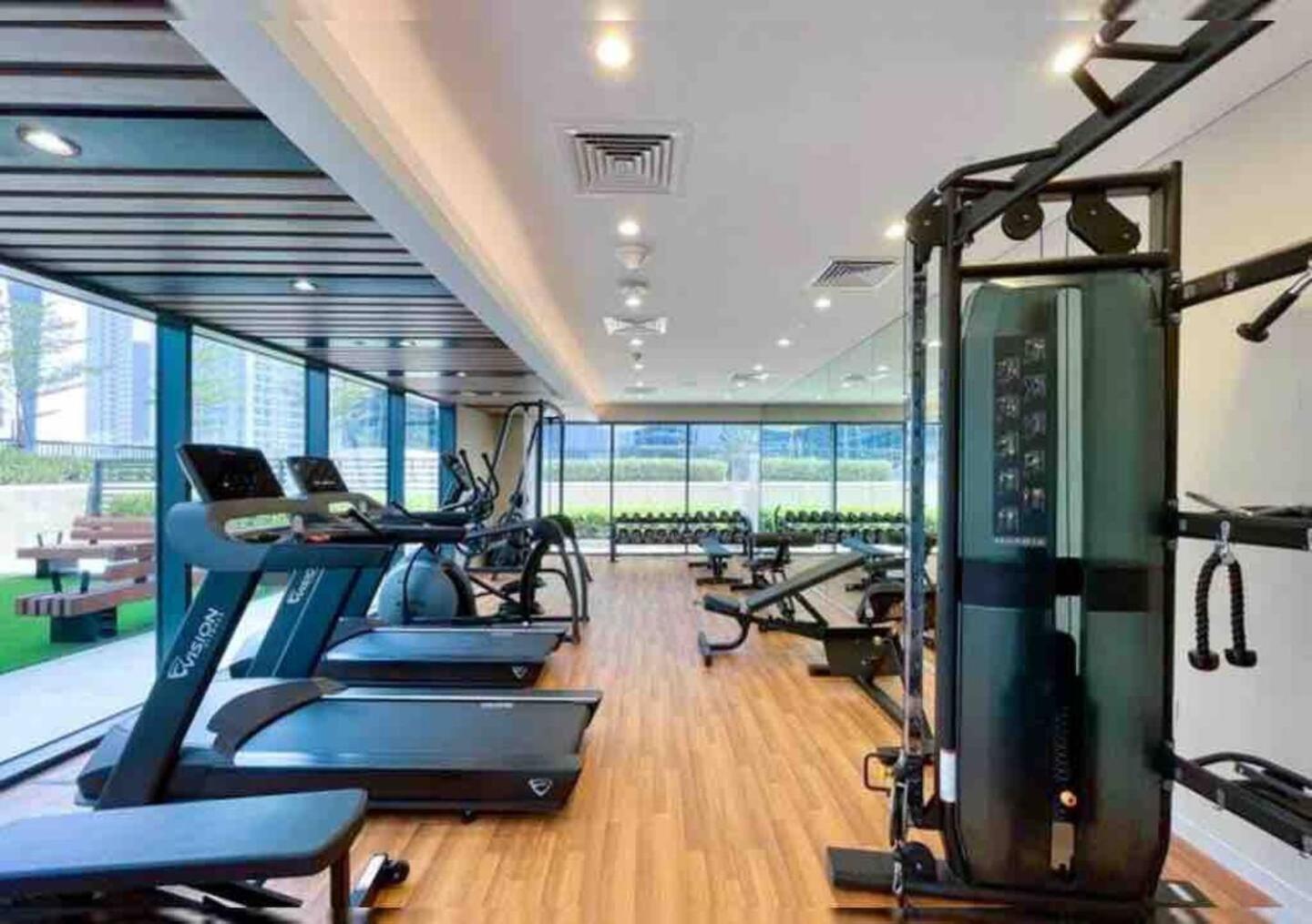 Luxury Business Bay Z Tower Apartment *