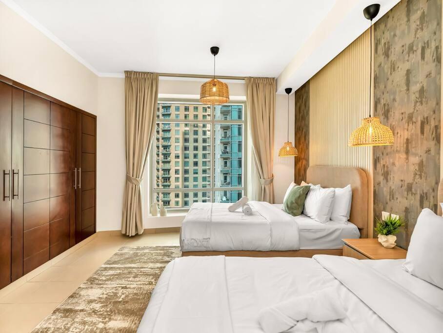 Tatil Evi Royal Vista At Burj Views - & Burj Khalifa Views - Brand New Luxury 2br