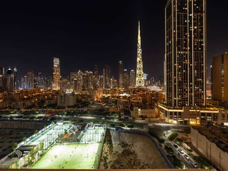 Tatil Evi Royal Vista At Burj Views - & Burj Khalifa Views - Brand New Luxury 2br *