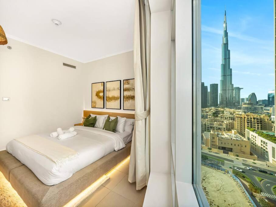 Royal Vista At Burj Views - & Burj Khalifa Views - Brand New Luxury 2br Tatil Evi *