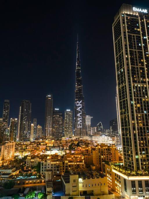 Royal Vista At Burj Views - & Burj Khalifa Views - Brand New Luxury 2br Tatil Evi Dubai