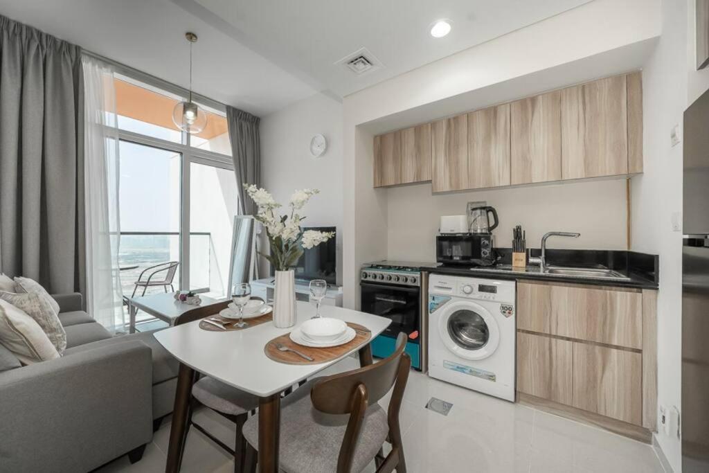 Apartment Stonetree - Cozy Fully-furnished 1 Bedroom In Damac Hills Dubai