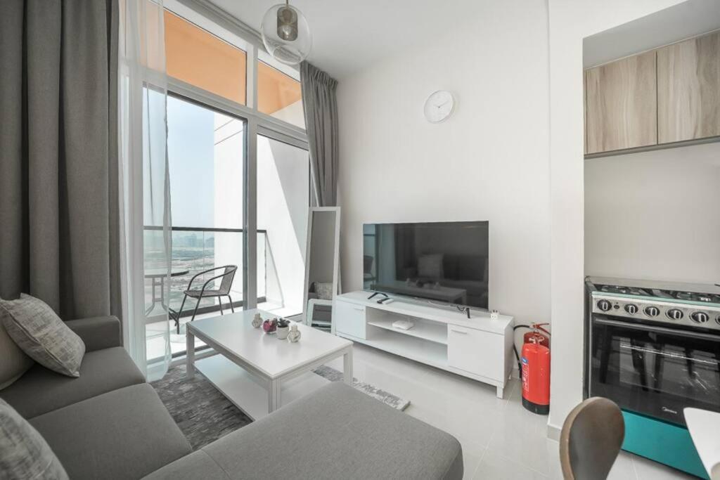 Stonetree - Cozy Fully-furnished 1 Bedroom In Damac Hills * Dubai