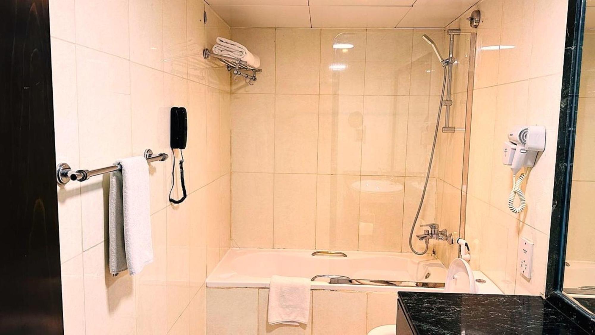 Rolla -former J5 Bur Hotel 3*