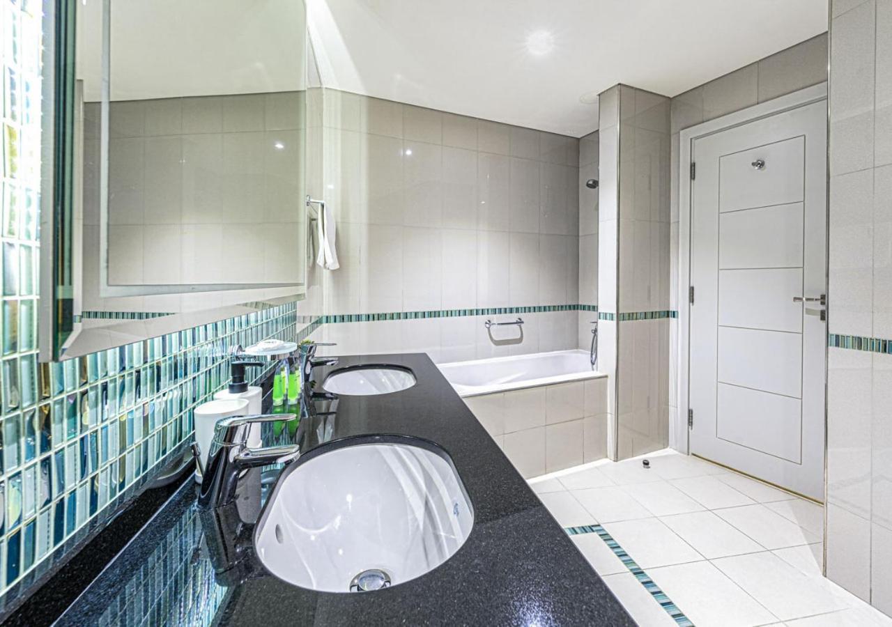 Pristine 2br In Dubai! Jbr, Marina & Sea View Apartment