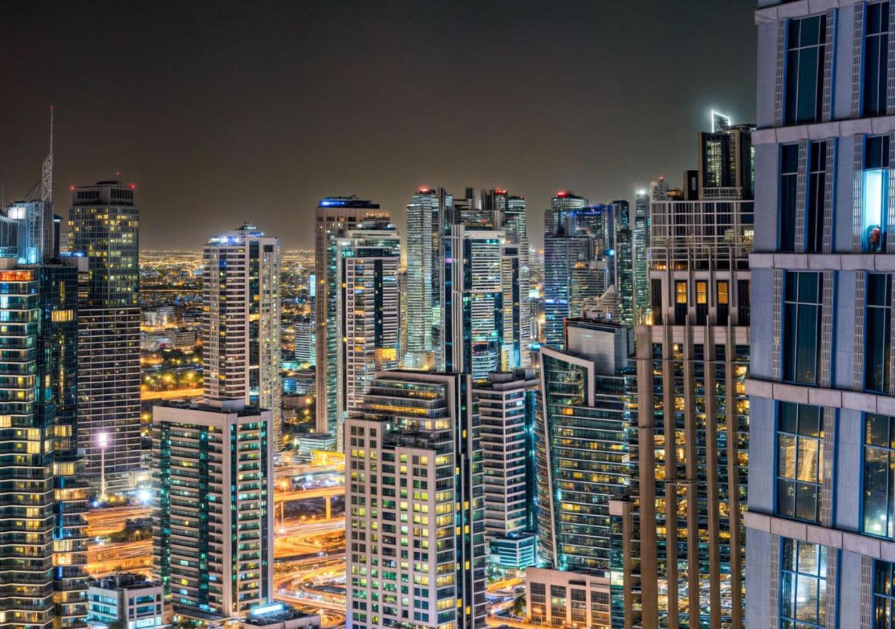 Pristine 2br In Dubai! Jbr, Marina & Sea View Apartment *
