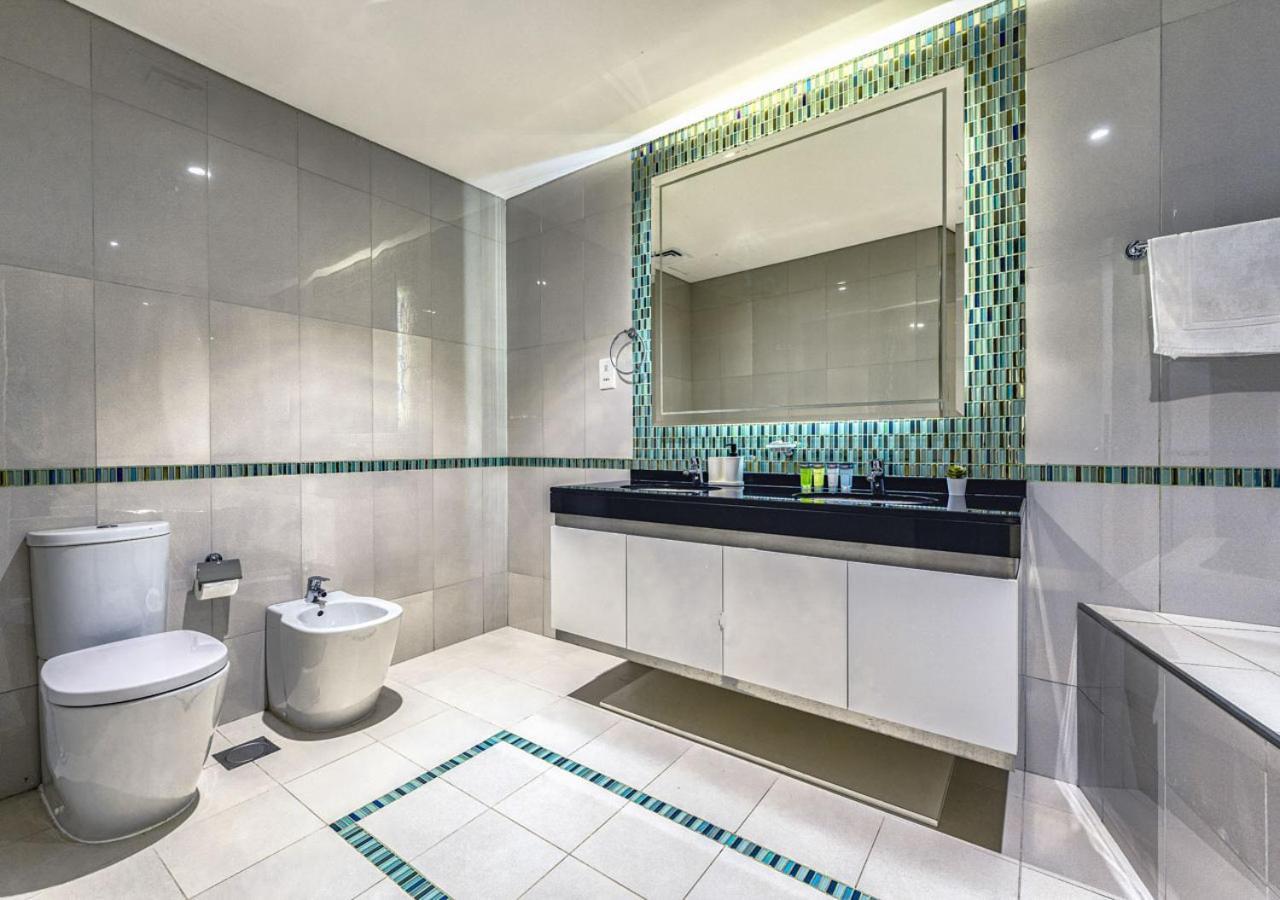 Apartment Pristine 2br In Dubai! Jbr, Marina & Sea View *