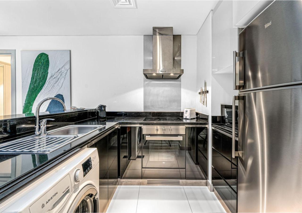 Apartment Pristine 2br In Dubai! Jbr, Marina & Sea View Dubai