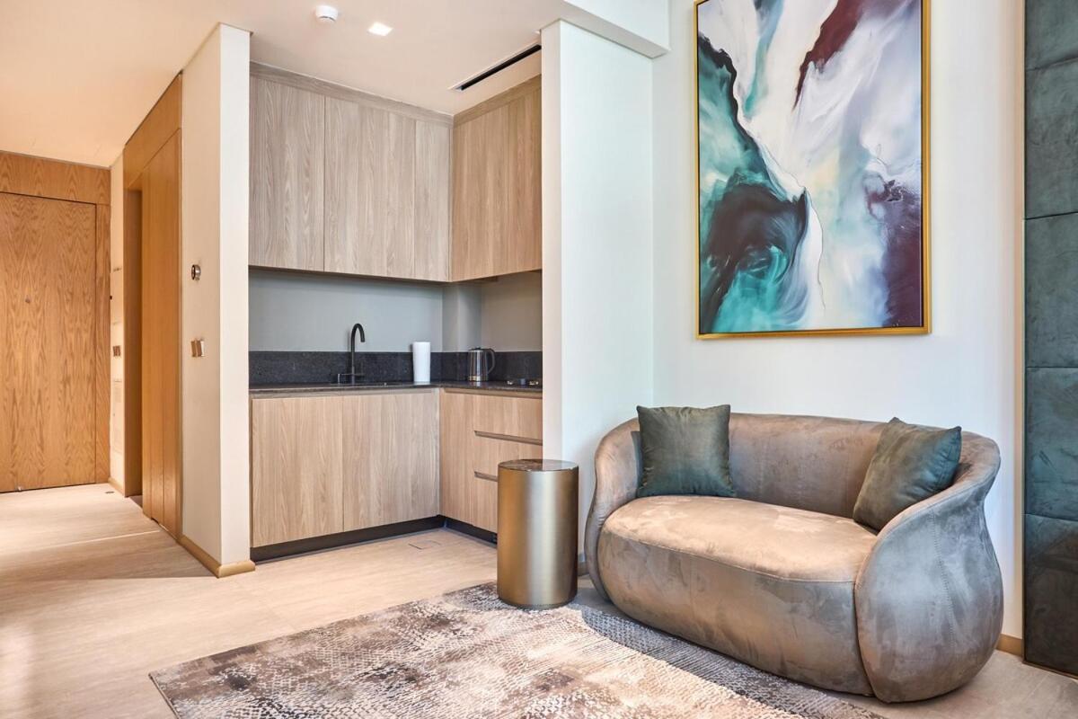 Modern Elegant & Comfort Apartment *