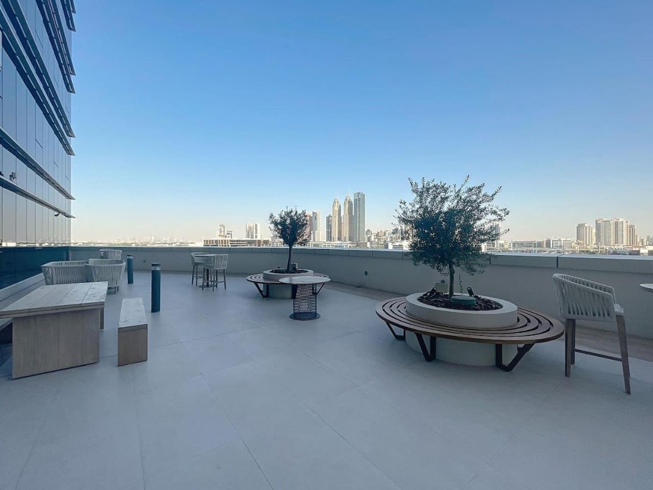 Avani Palm View - Bright Two Bedroom With Sea View Apartment Dubai