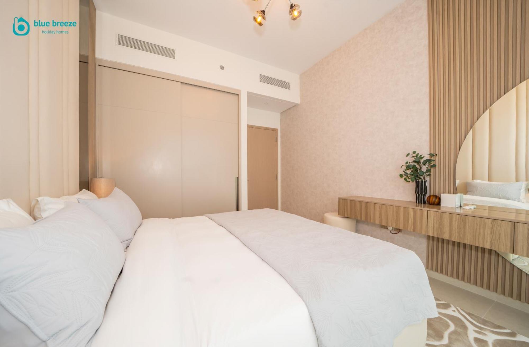 Blue Breeze - Luxury In Downtown * Dubai