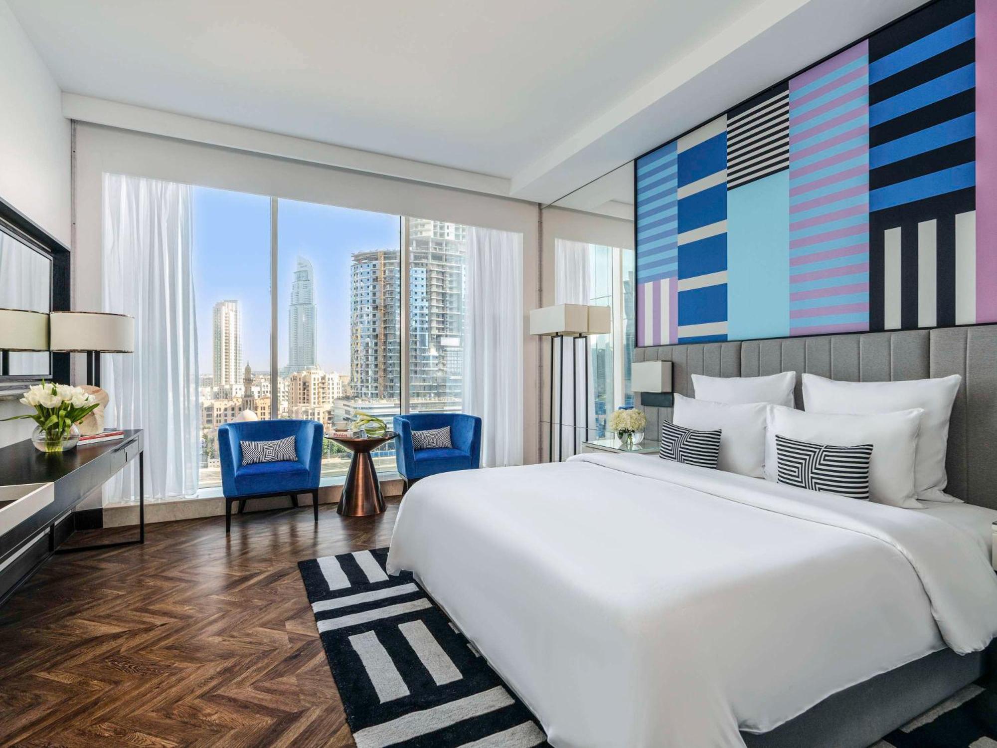 Hotel Pullman Downtown 5*