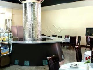 Deebaj Al Khabisi Plaza Aparthotel Dubai
