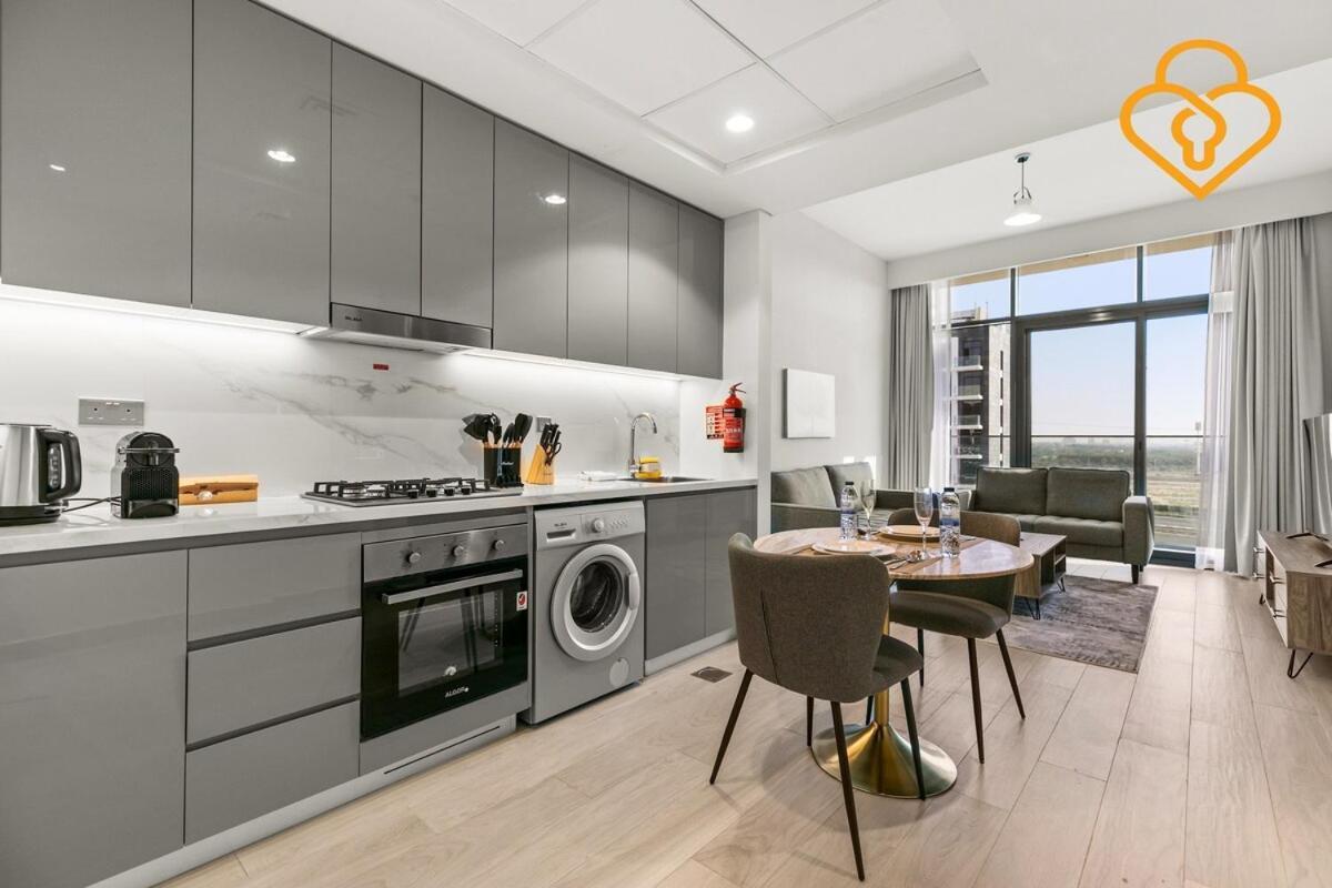 Keysplease 1 Bedroom In Azizi Riviera, Min To Downtown