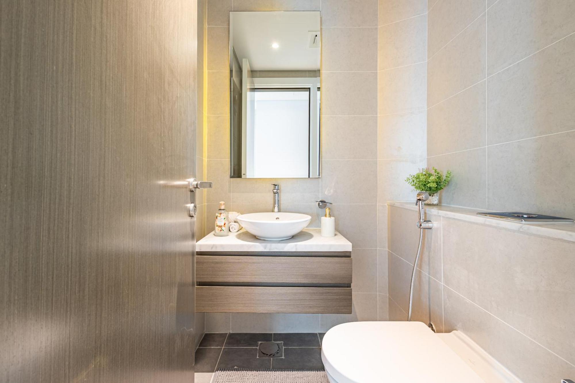 Apartment Deluxe One-bedroom In Business Bay With Burj Khalifa And Canal View *