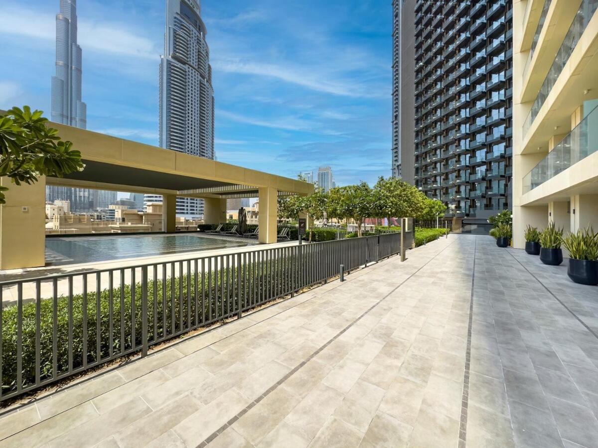 Burj Royale 1 Bedroom 5 Min Walk To Burj Khalifa Dubai
