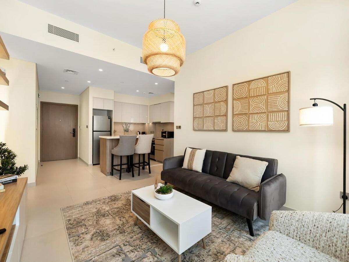 Burj Royale 1 Bedroom 5 Min Walk To Burj Khalifa Apartment Dubai