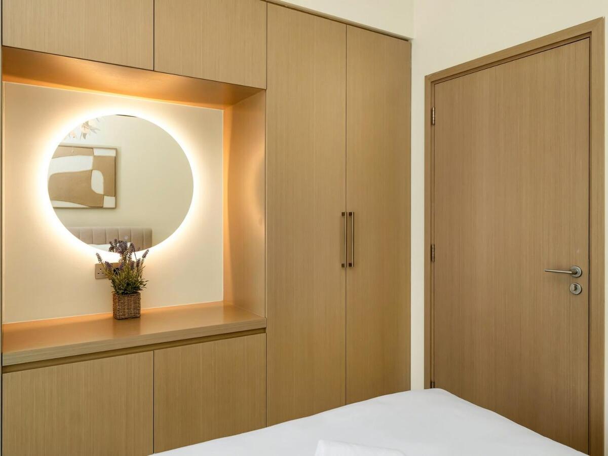 Burj Royale 1 Bedroom 5 Min Walk To Burj Khalifa *