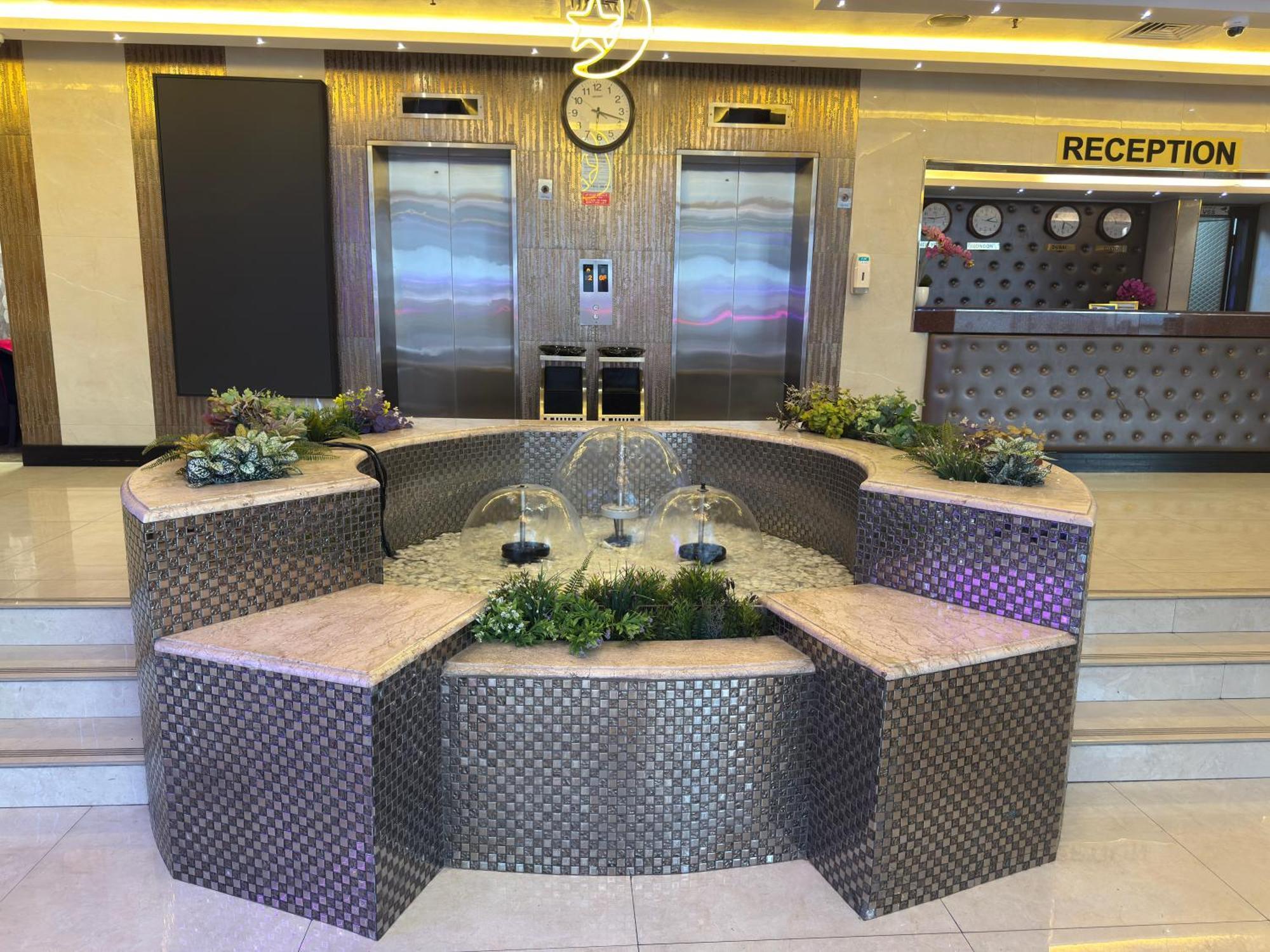 Orchid Deira 3*