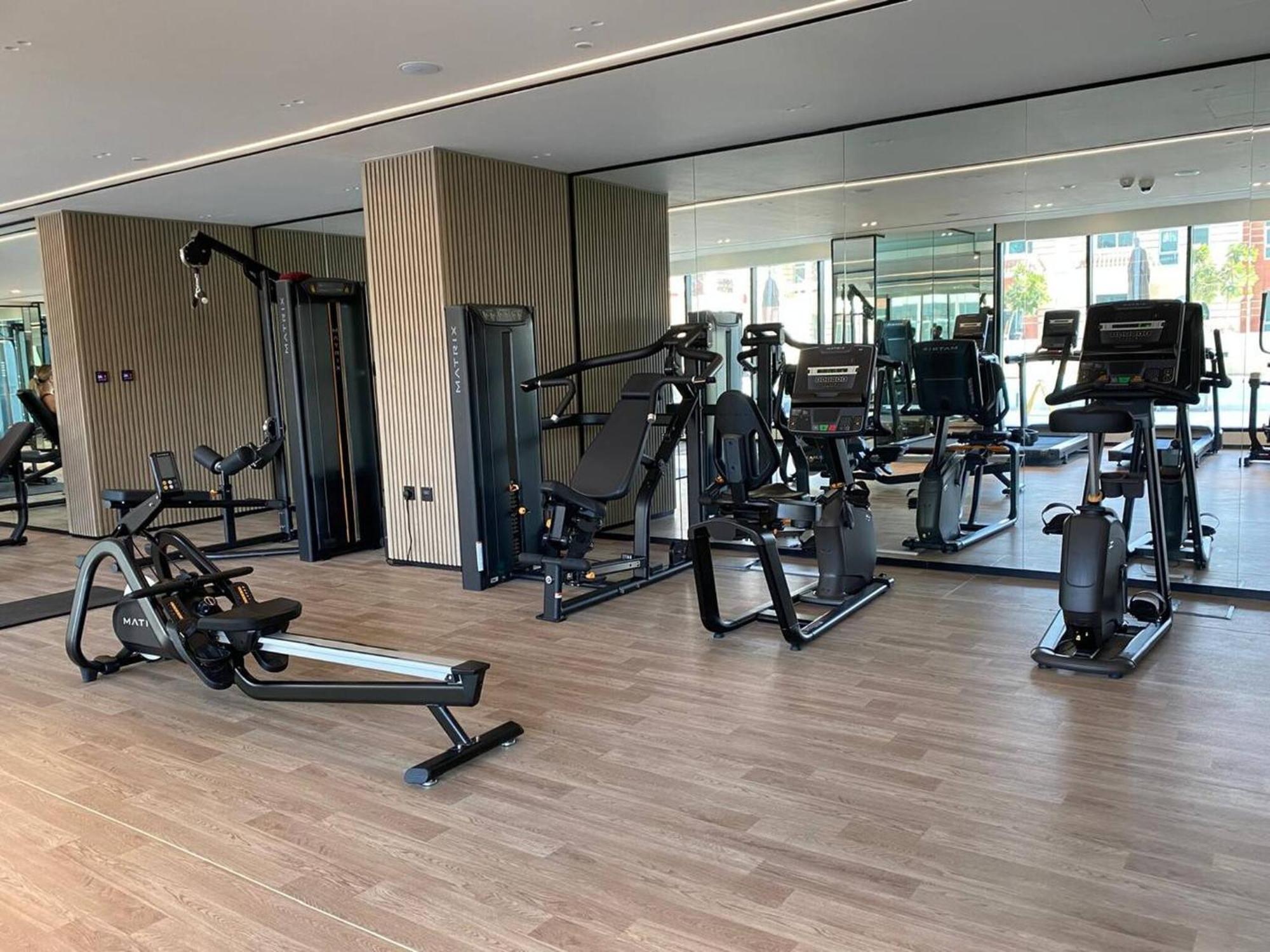 Burj Khalifa View Fully Furnished Dubai