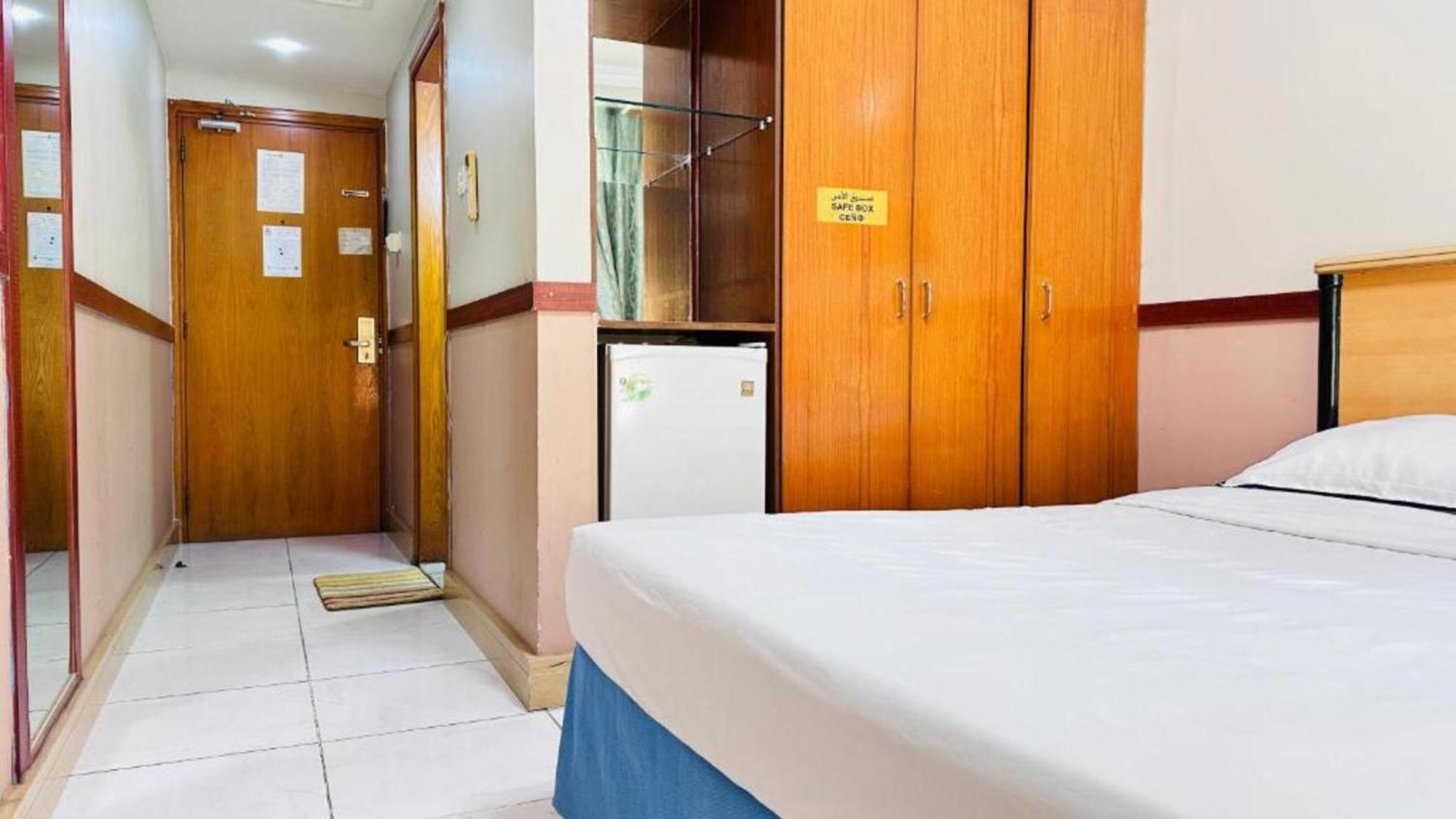 Otel Belvilla Luxury San Marino Near Deira Clock Tower