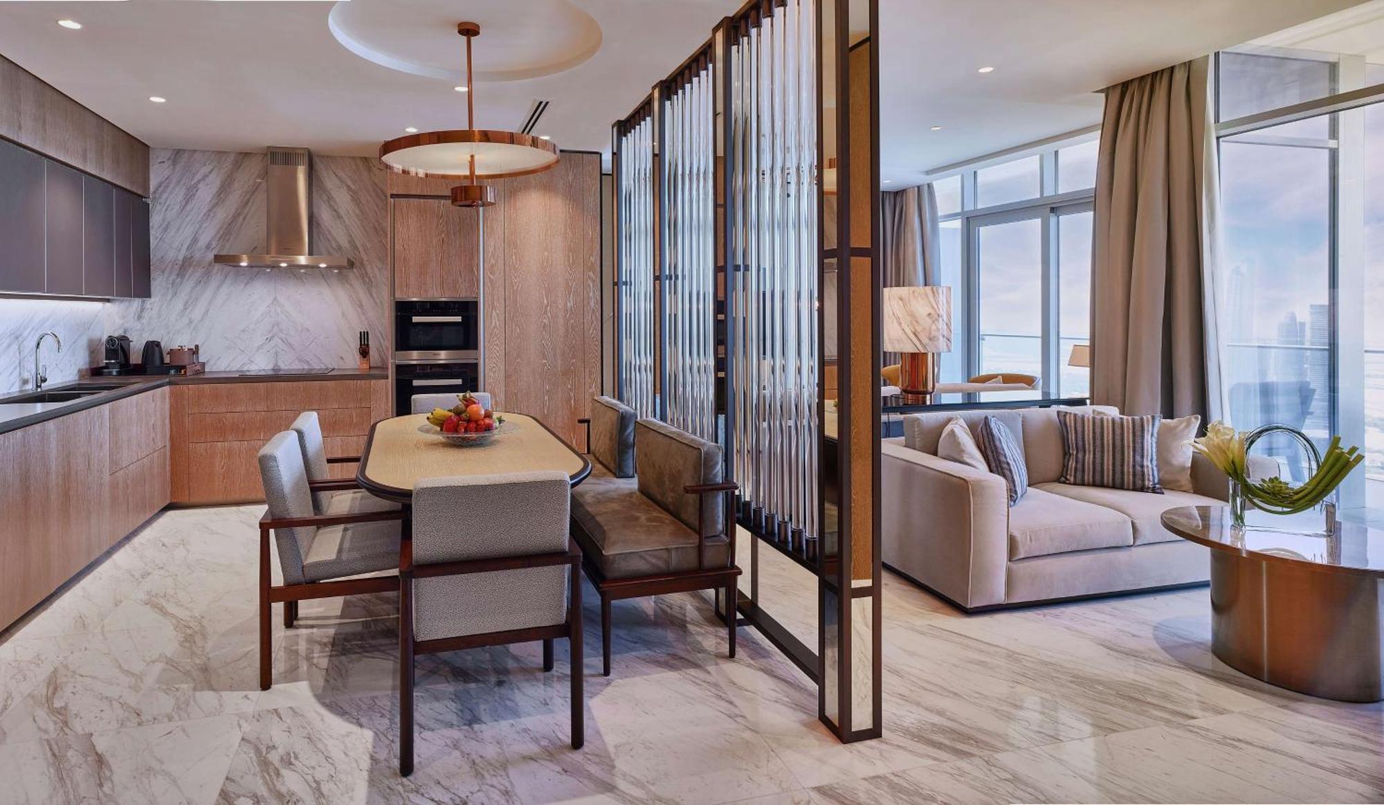 Hotel Waldorf Astoria International Financial Centre 5*
