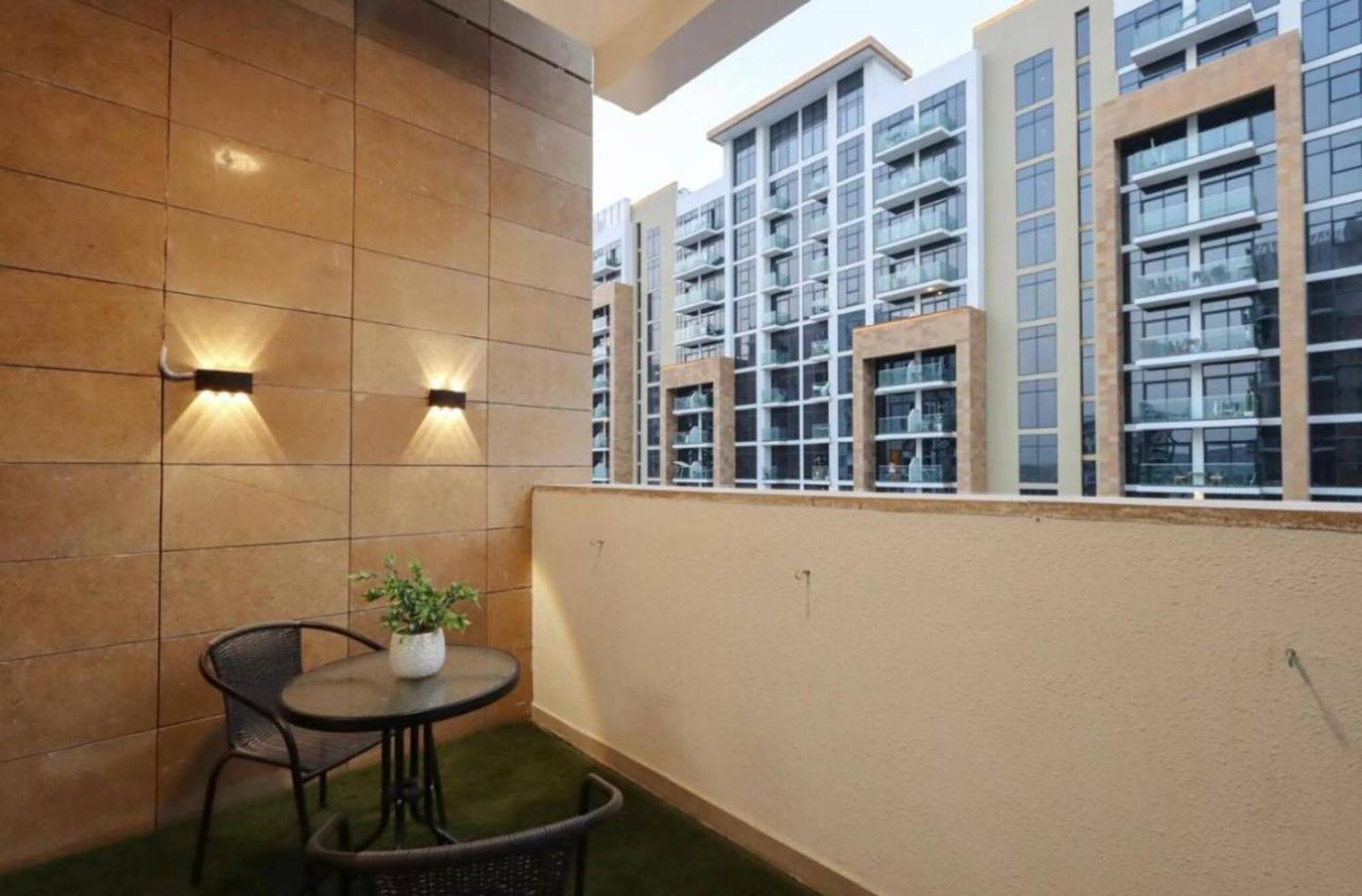 Fully Equipped Near Downtown * Dubai