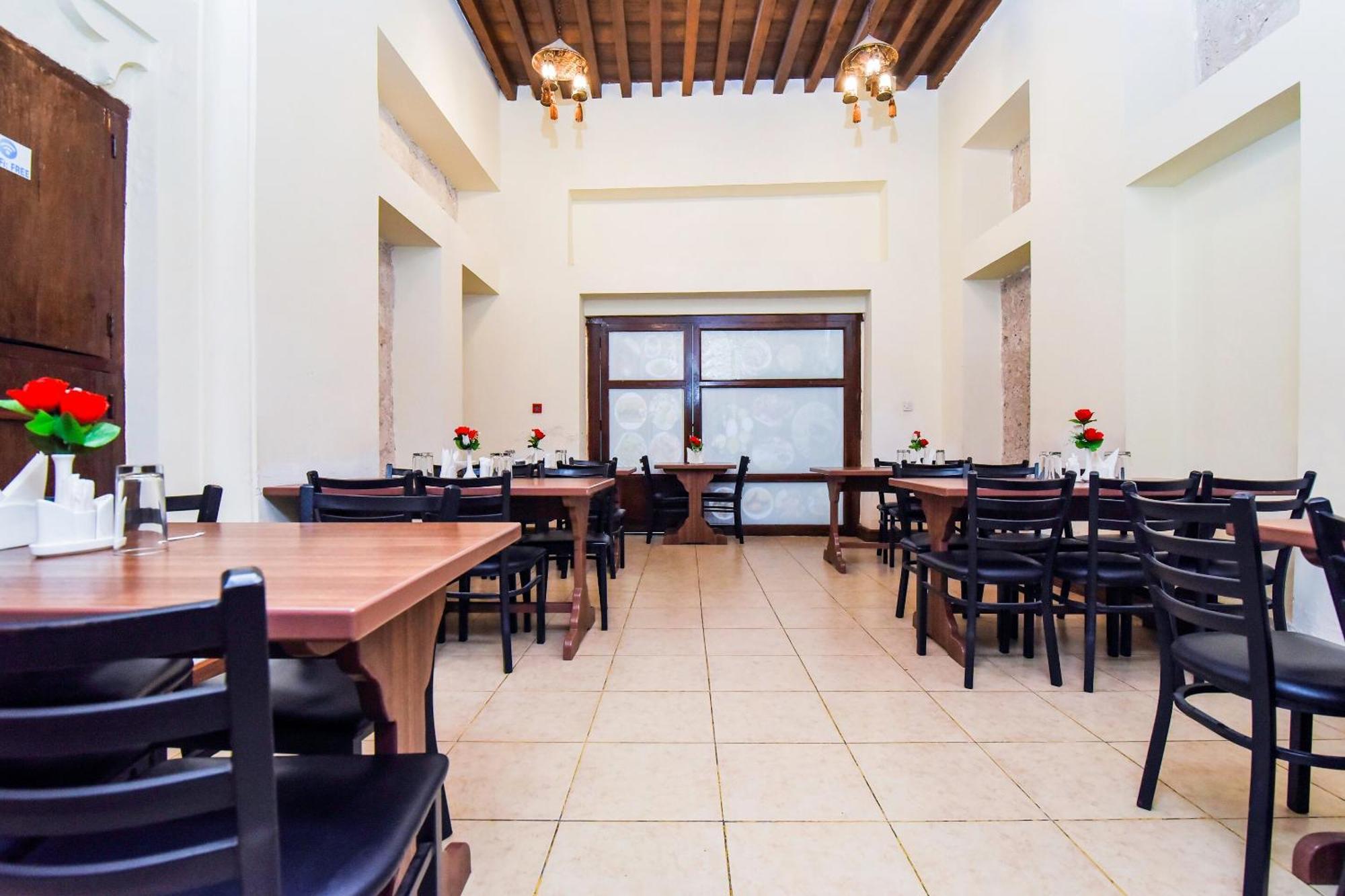 Hotel Capital O160 Lumbini Dream Garden Llc