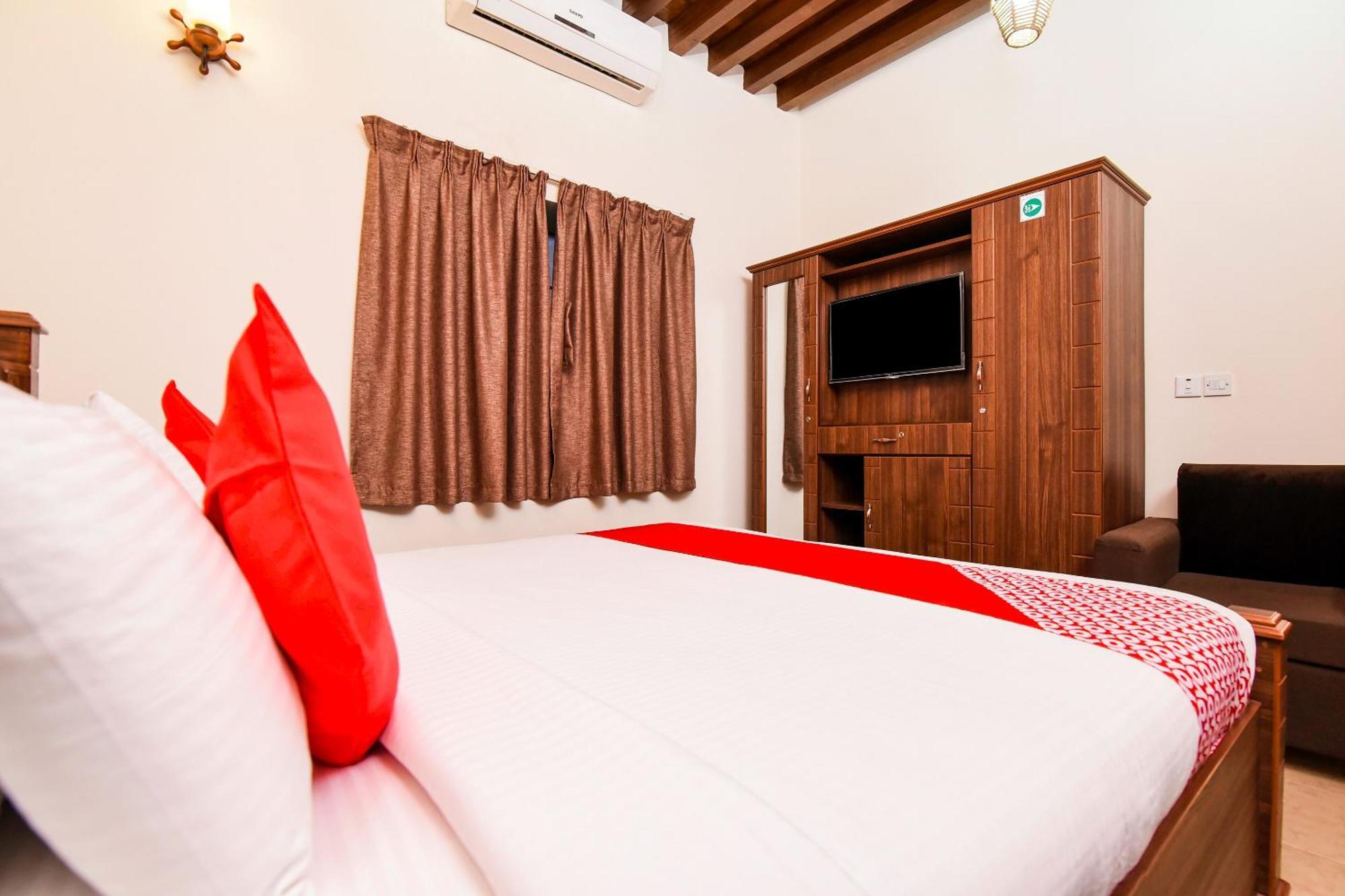 Capital O160 Lumbini Dream Garden Llc 2*
