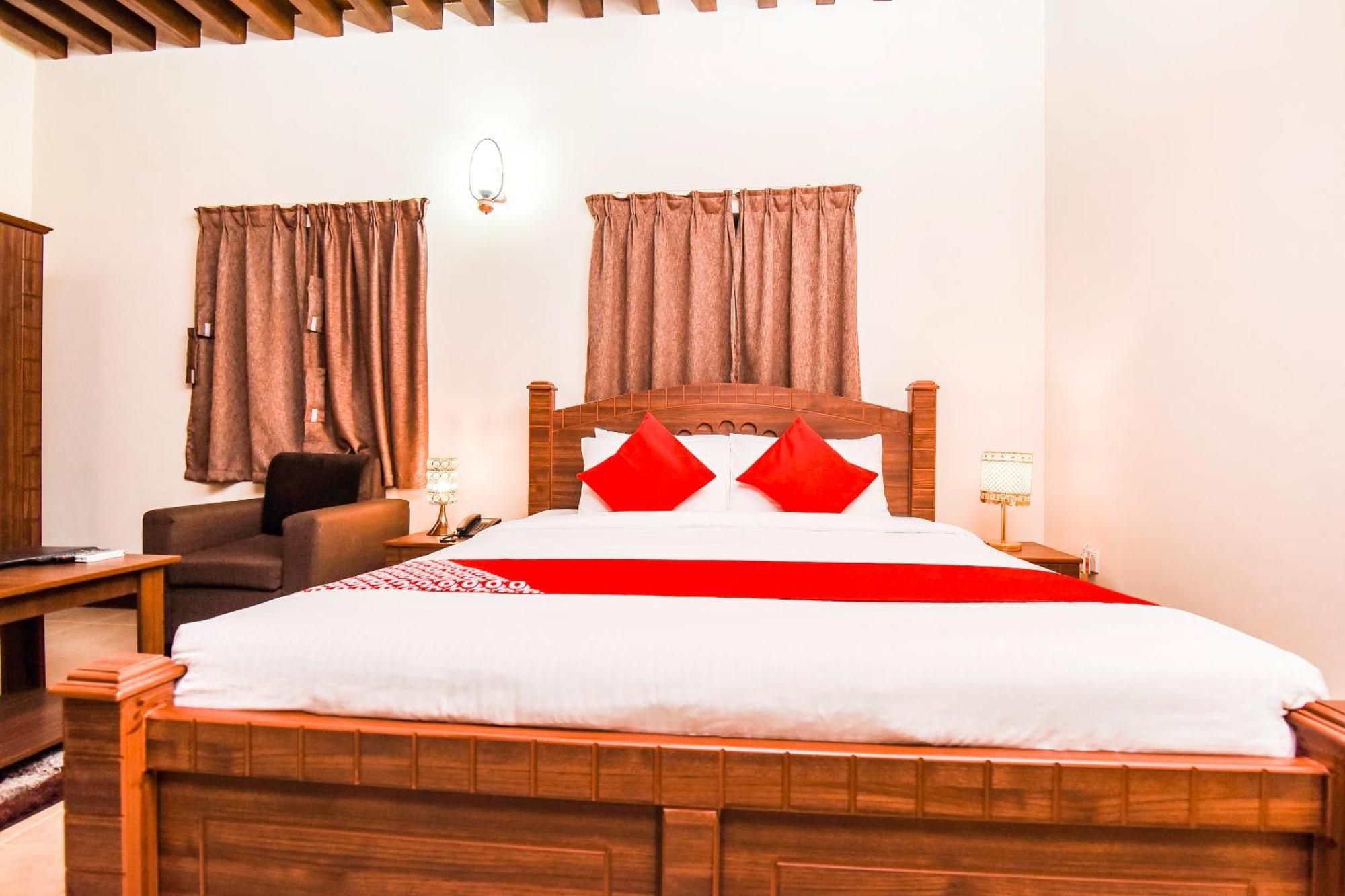 Capital O160 Lumbini Dream Garden Llc 2*
