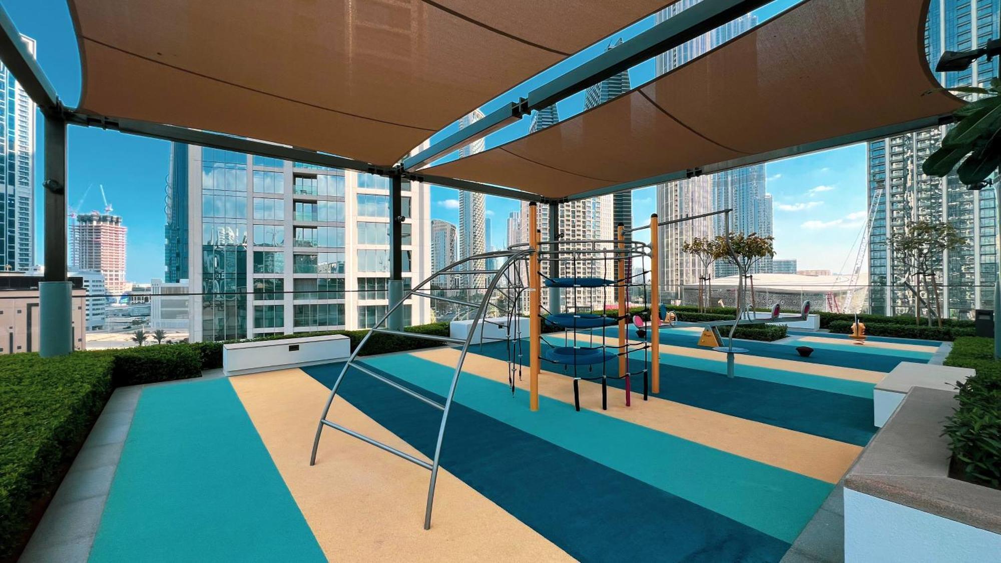 Glorious Burj Khalifa & Fountain Views, 4bdr * Dubai