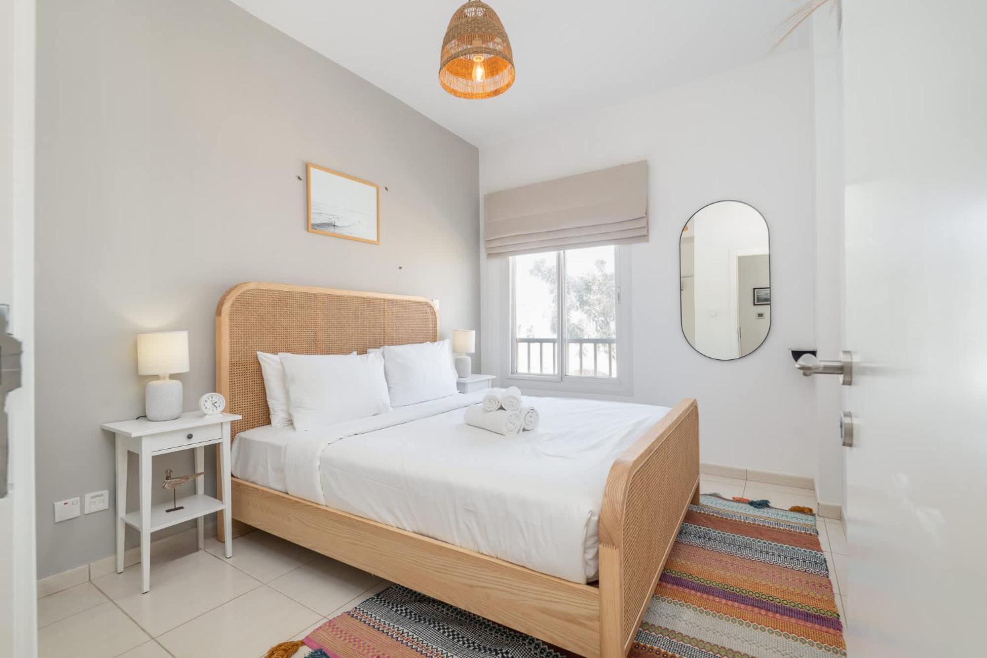 Villa Emirates Living's Fascinating For Everyone
