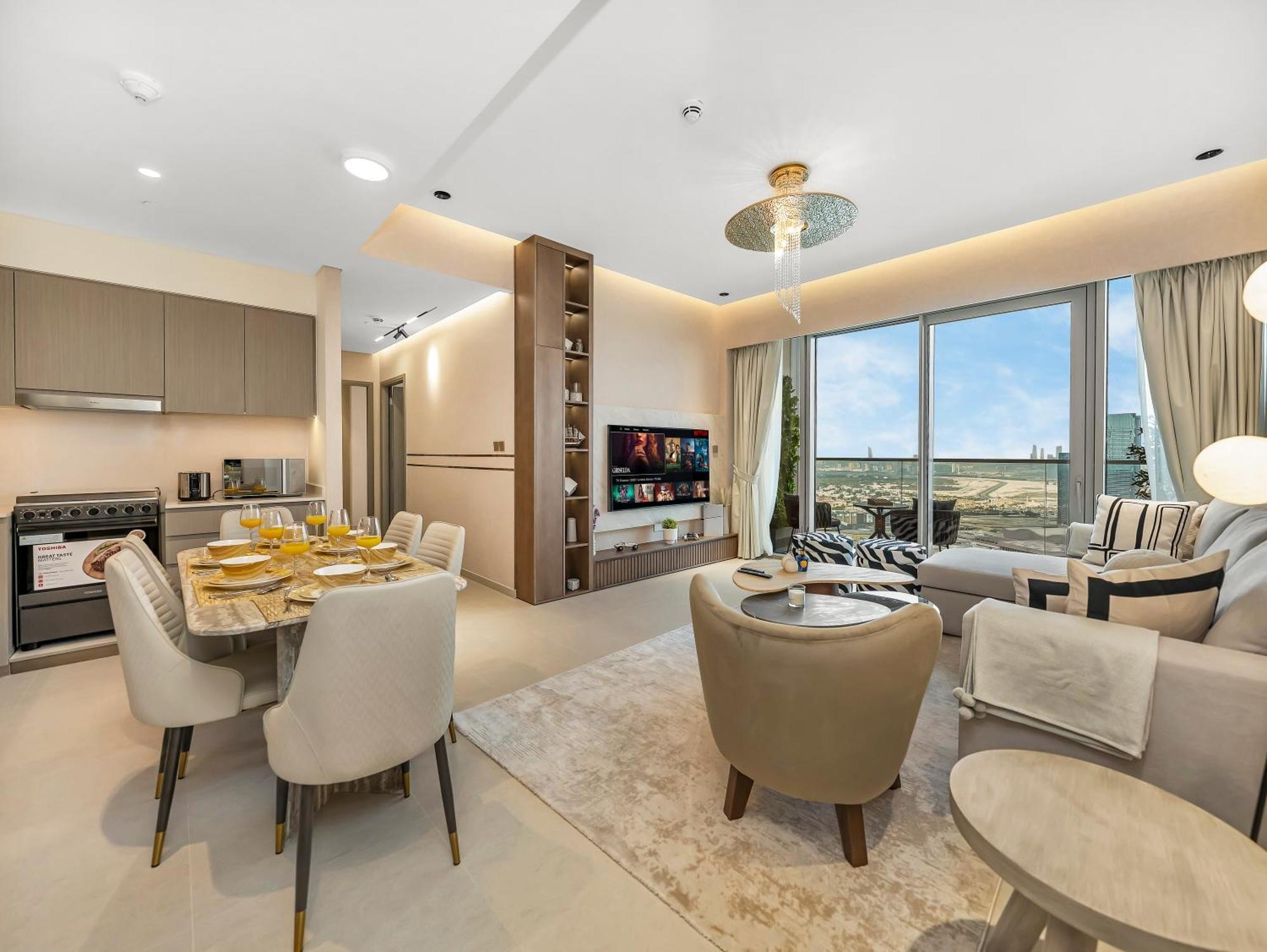 Apartment Crown Jewel 2 Bedroom I Iconic Burj Khalifa And Fountain Views I Free Parking, Gym, Pool, Wi-fi And Ps5 I By Skyline Serenity Dubai
